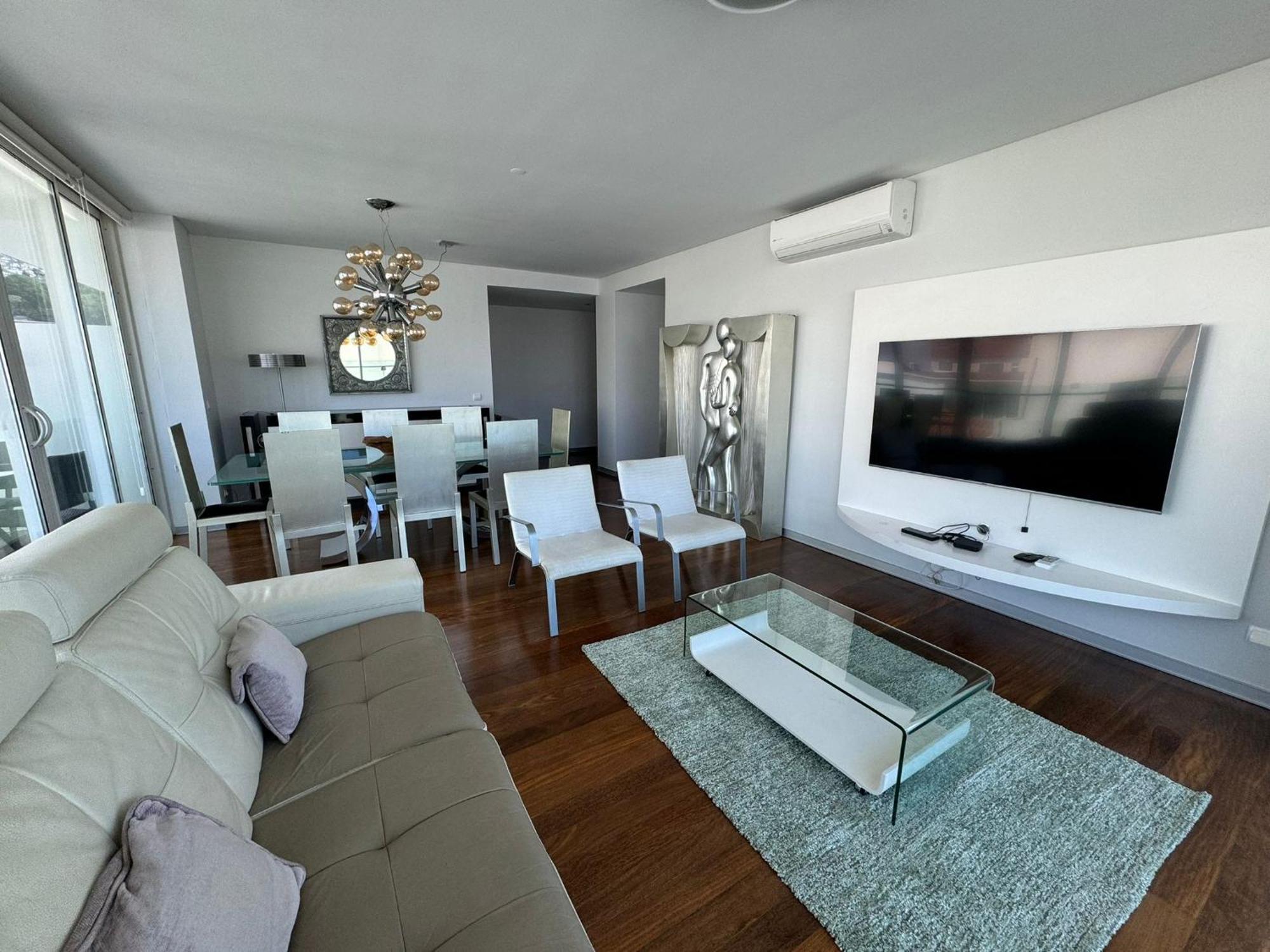 Next Corner Plaza Apartment Funchal (Madeira)