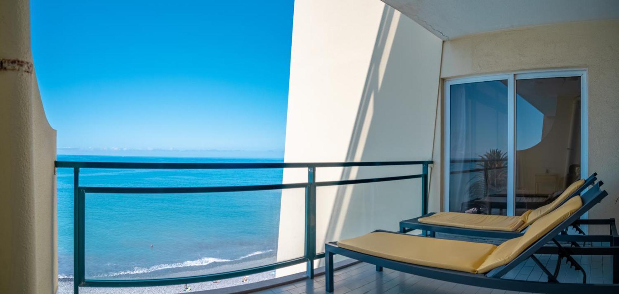 Antony Formosa Apartment