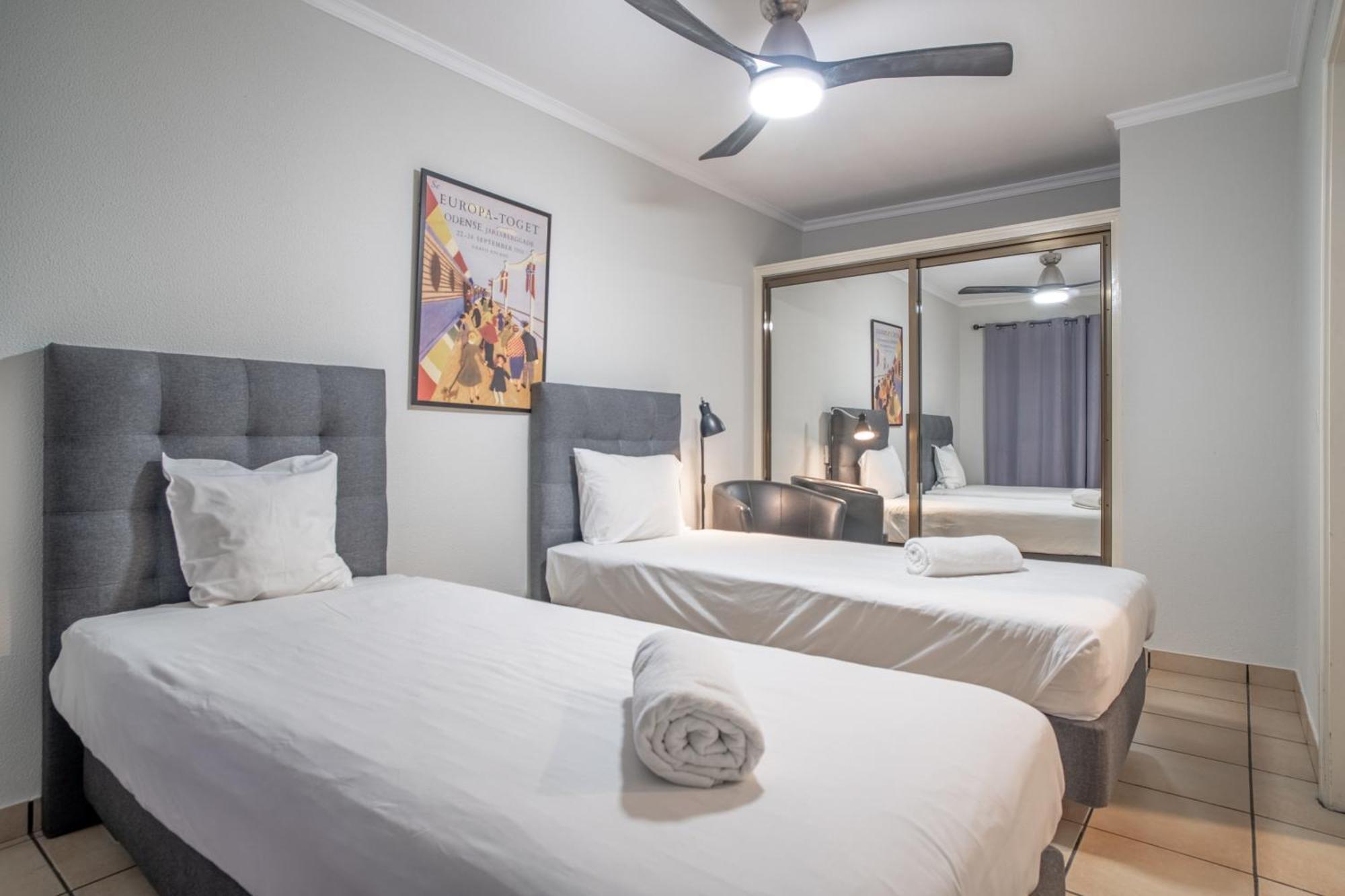 Antony Formosa Apartment *