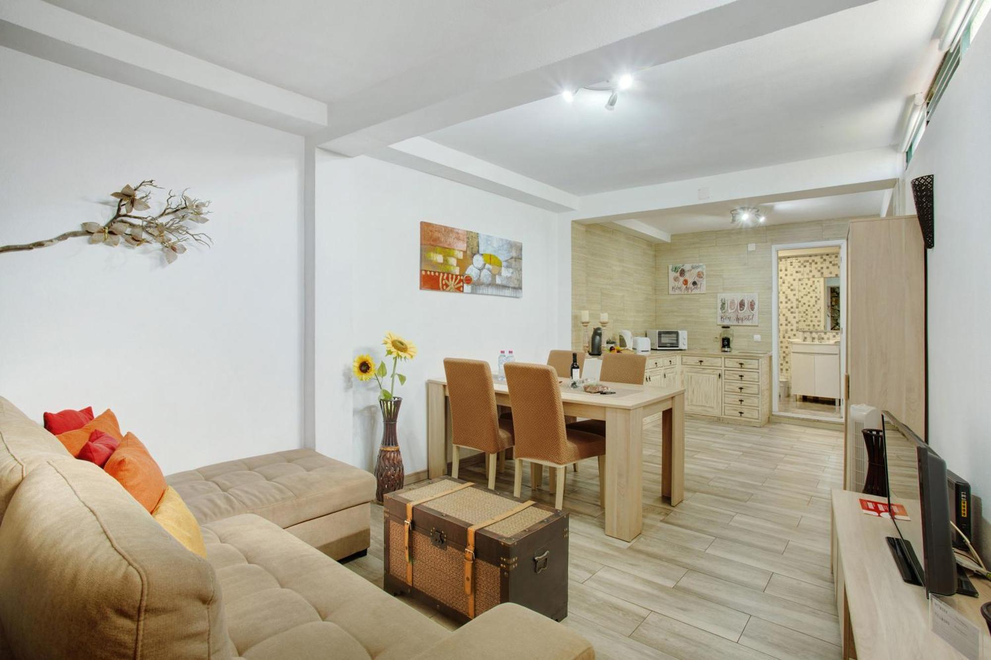 Apartamento Host Albina *