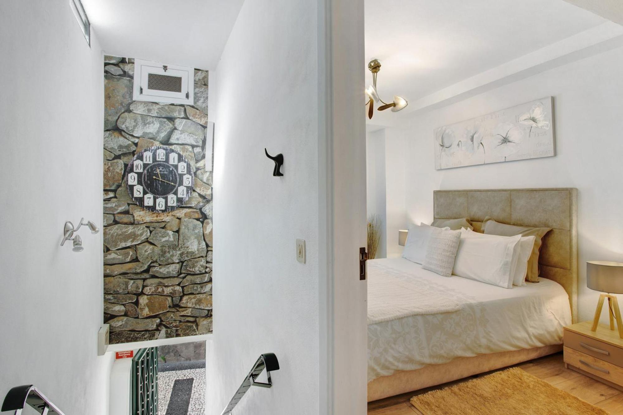 Host Albina Apartment