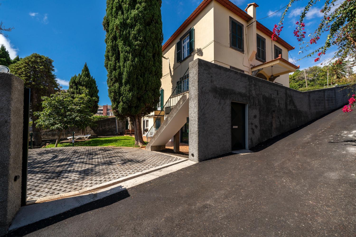 Ourmadeira - Vintage Garden *