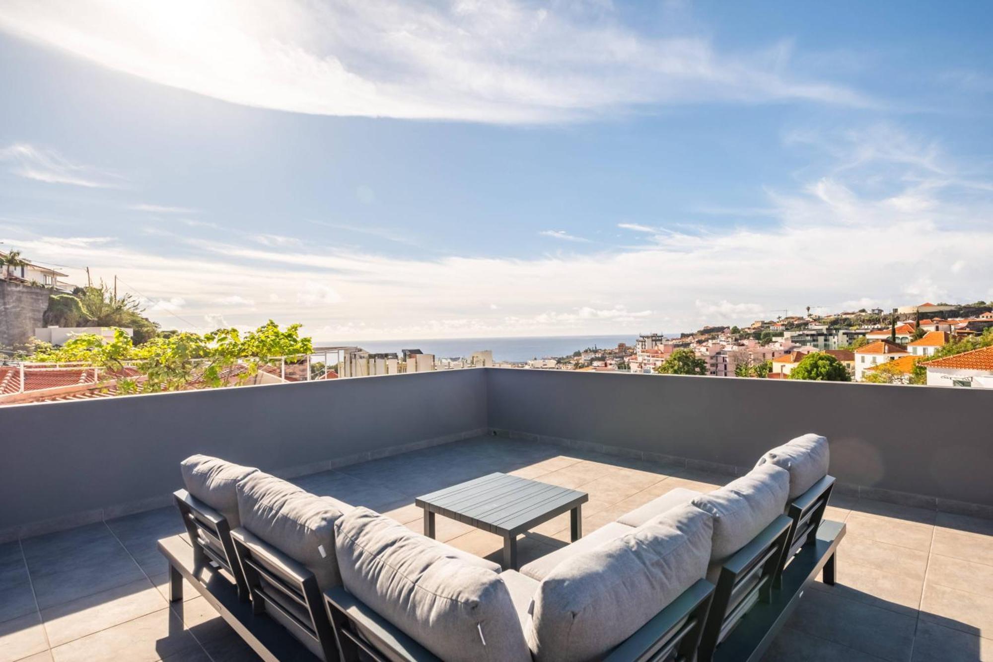 Apartment Balcoes