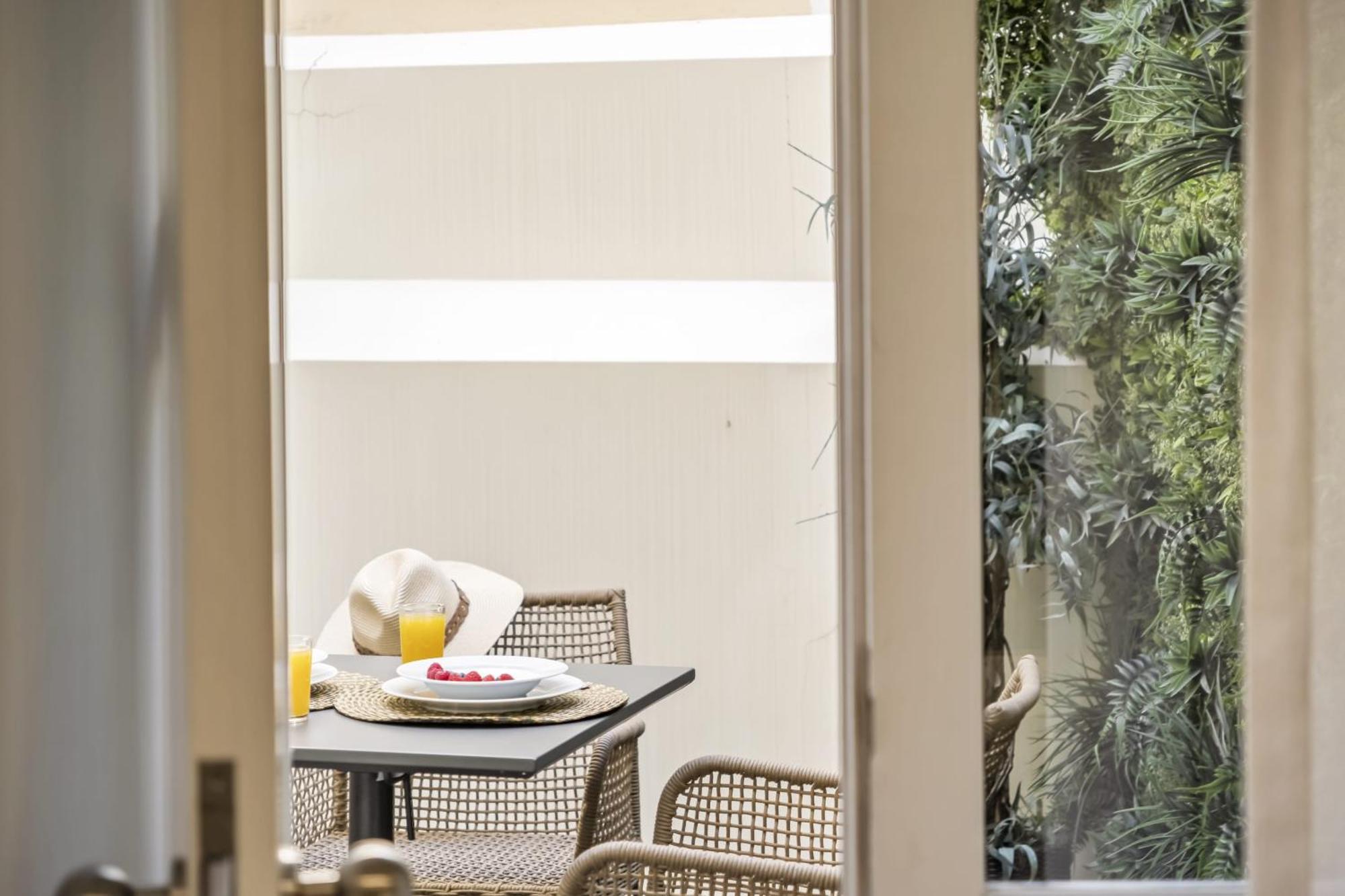 Tropical By Madeira Sun Travel Apartment *