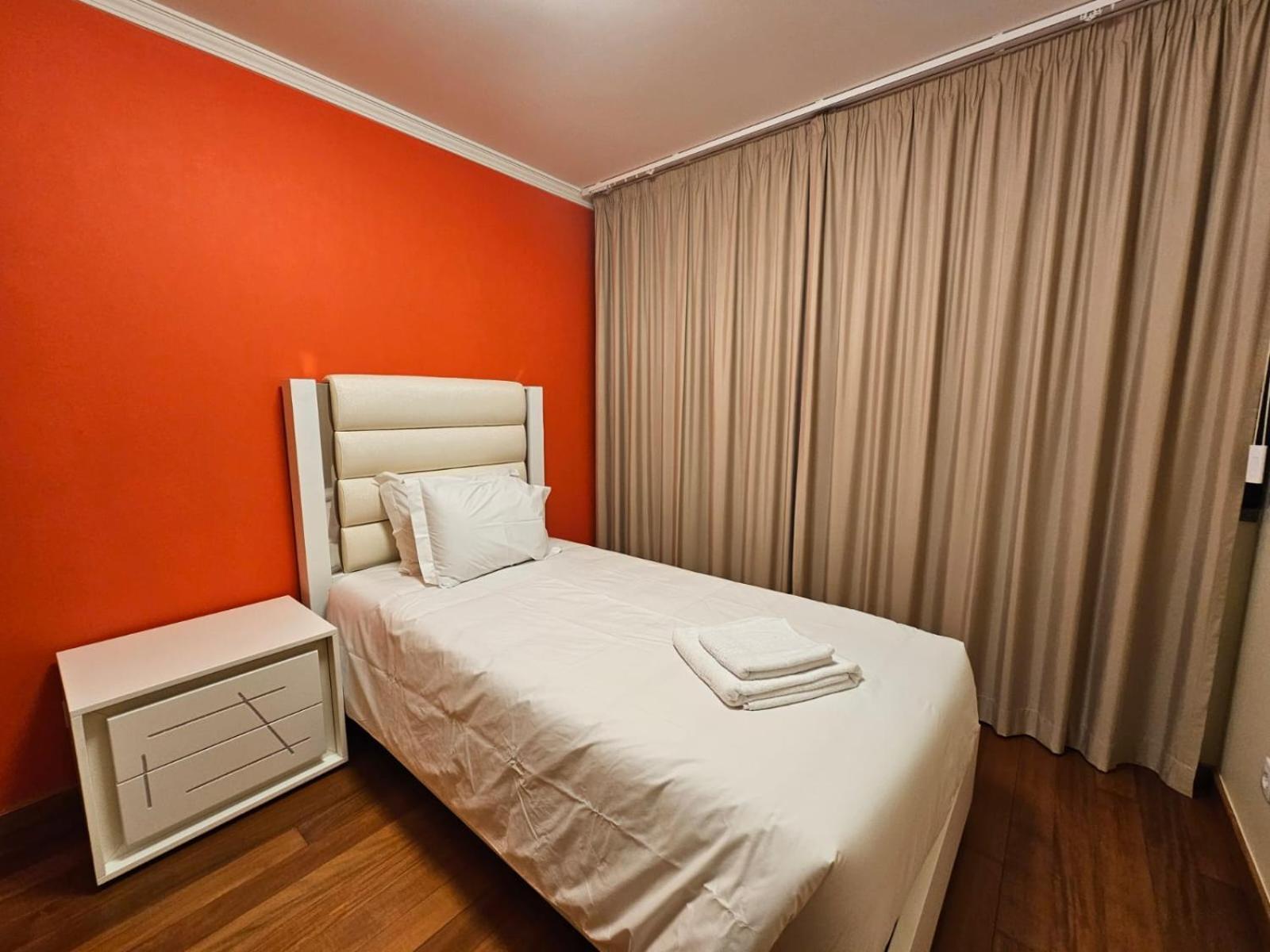Tyler House By Rentallido Holiday home Funchal (Madeira)