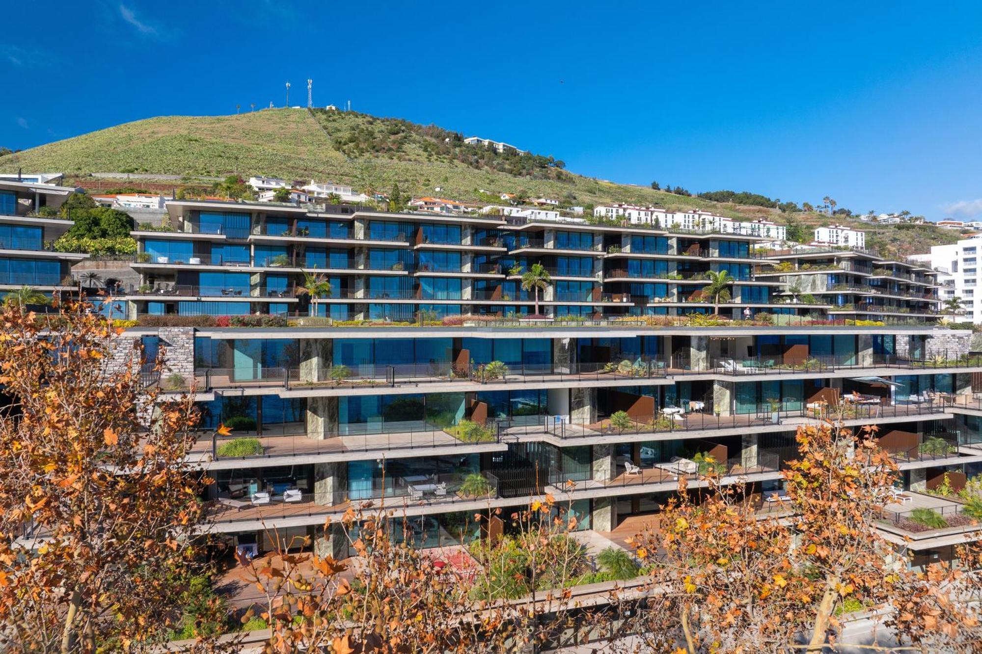 Rjs Savoy Monumentalis By Madeira Apartment