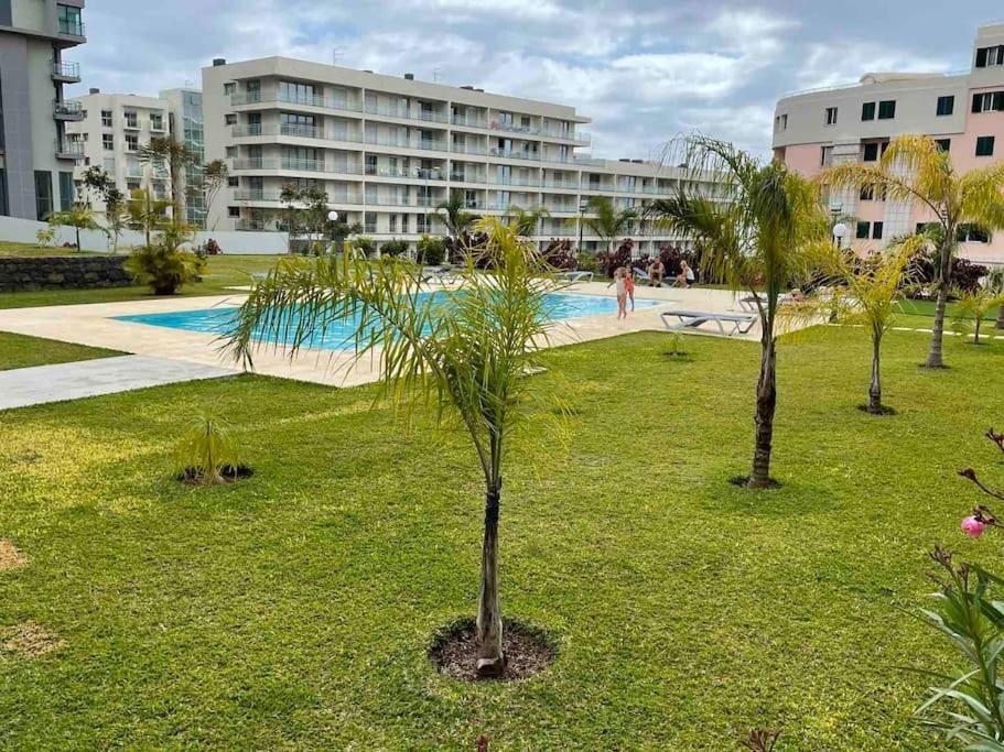 Pool View Apartment *