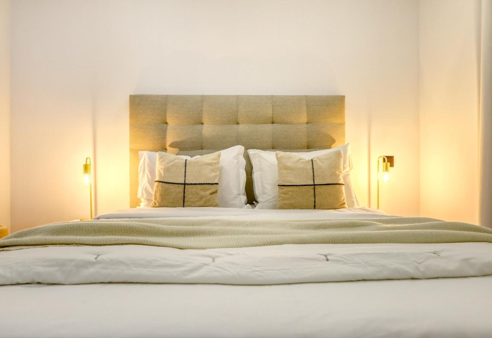 Beco Santa Emilia 2g, A In Madeira Apartment *