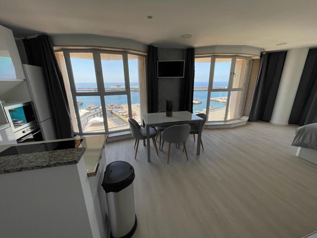 Apartment Center Marina View Silver *