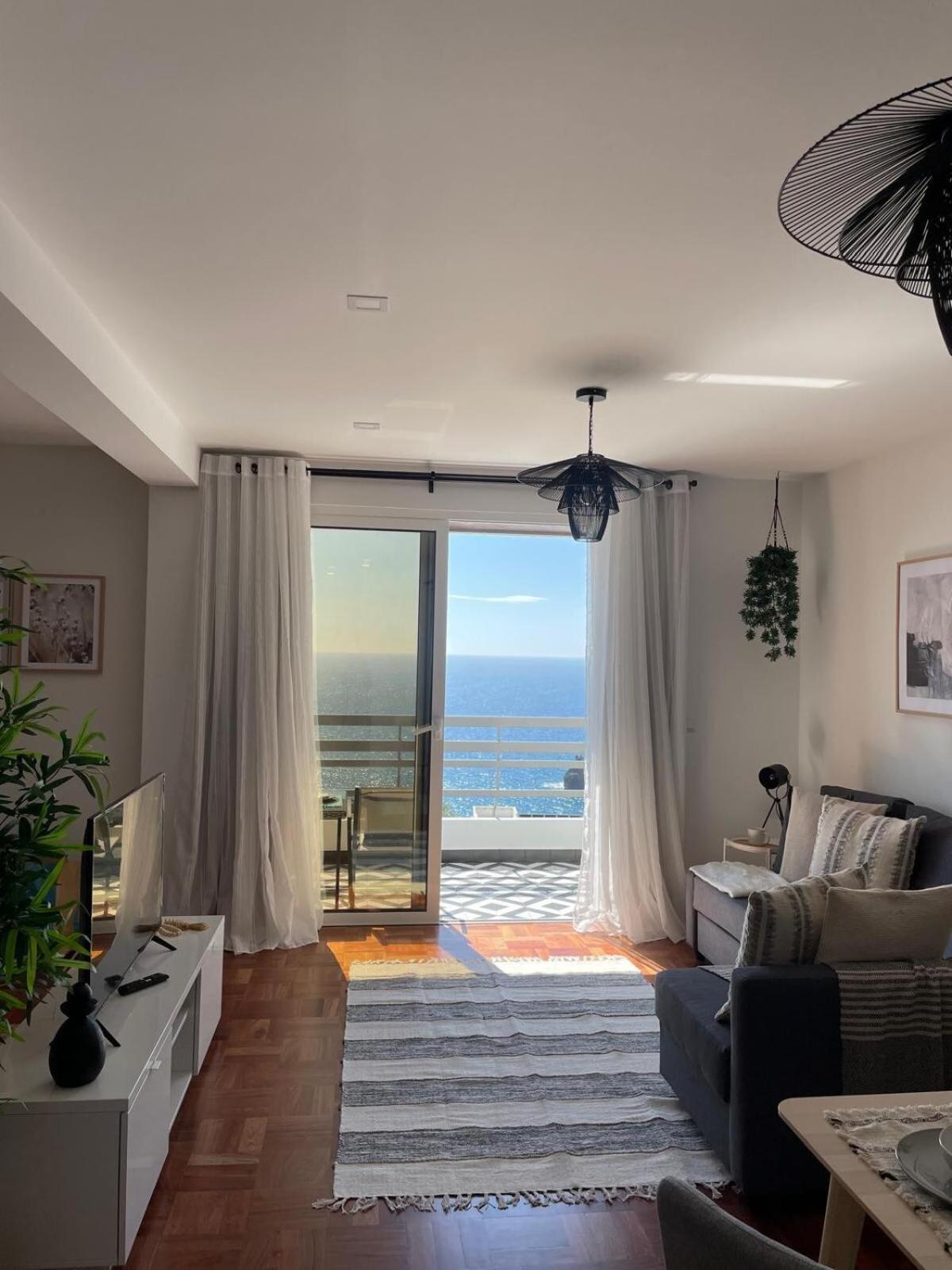 Island Time With Sea View