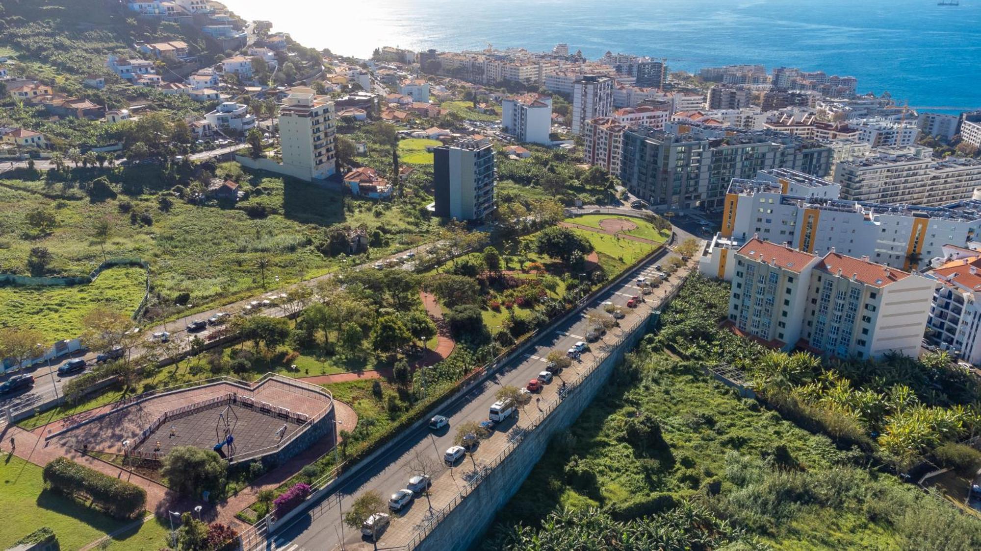 Terrace By Atlantic * Funchal (Madeira)