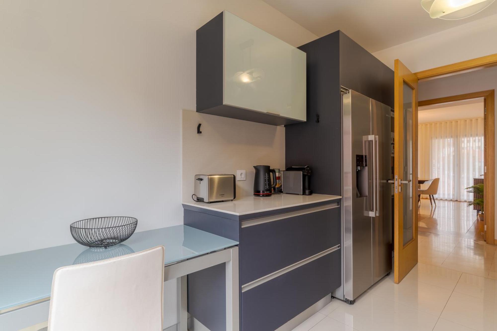 Living Bx In Center Apartment