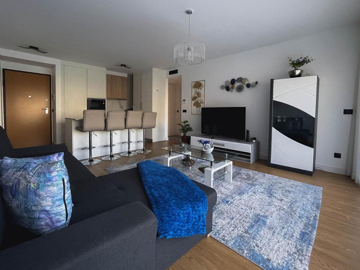 Apartment Place Haven