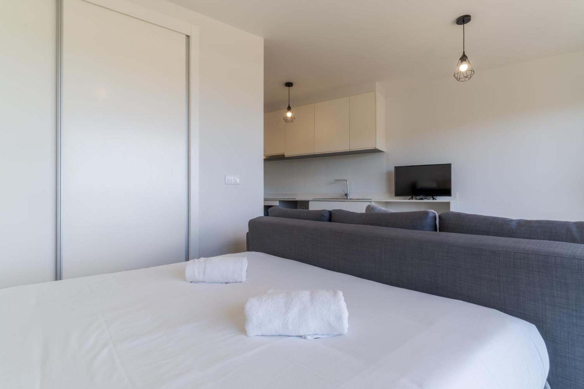 Fenix Iii Apartment