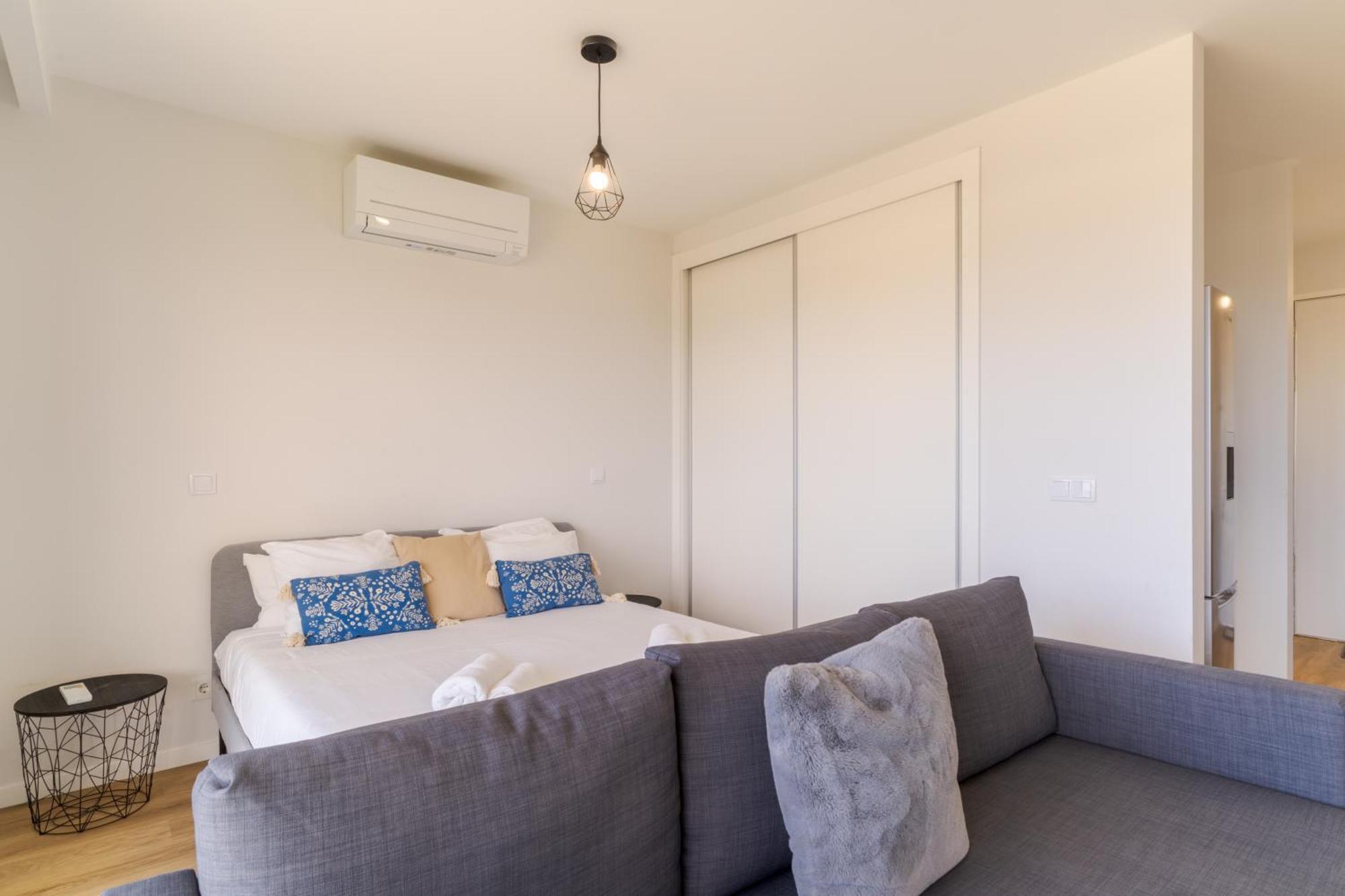 Fenix Iii Apartment