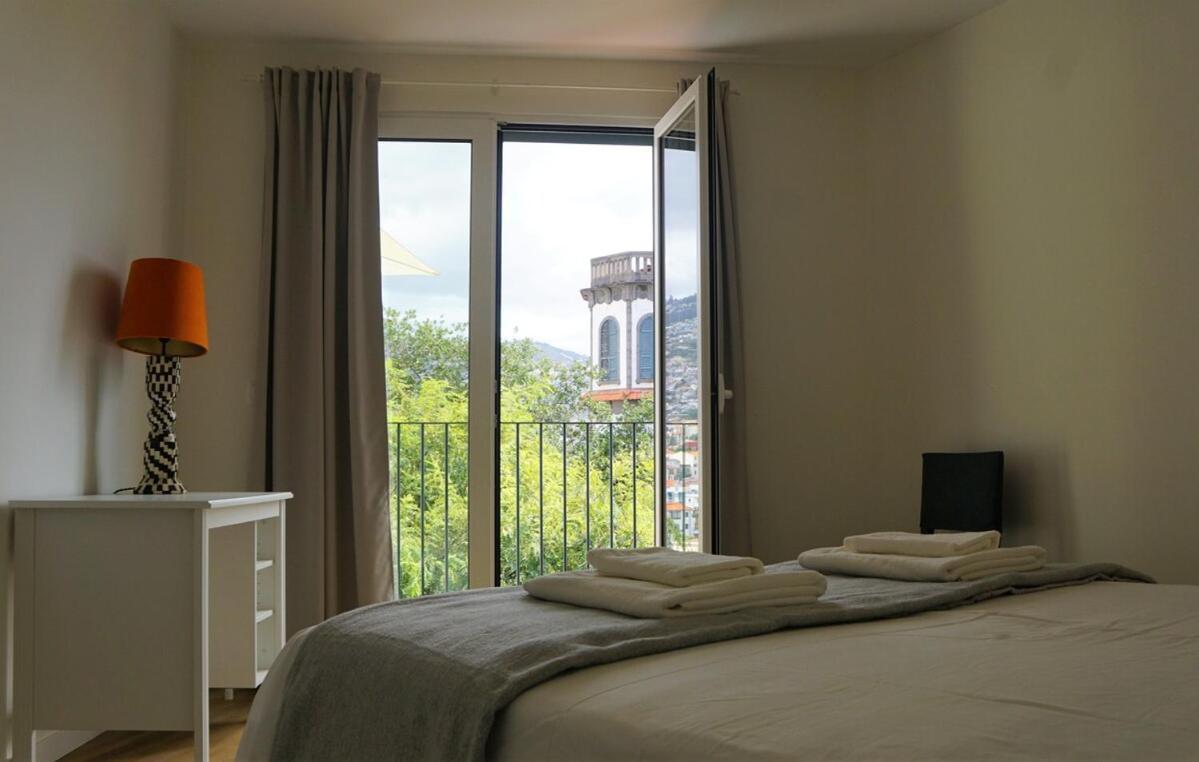 Alamos Charming - View