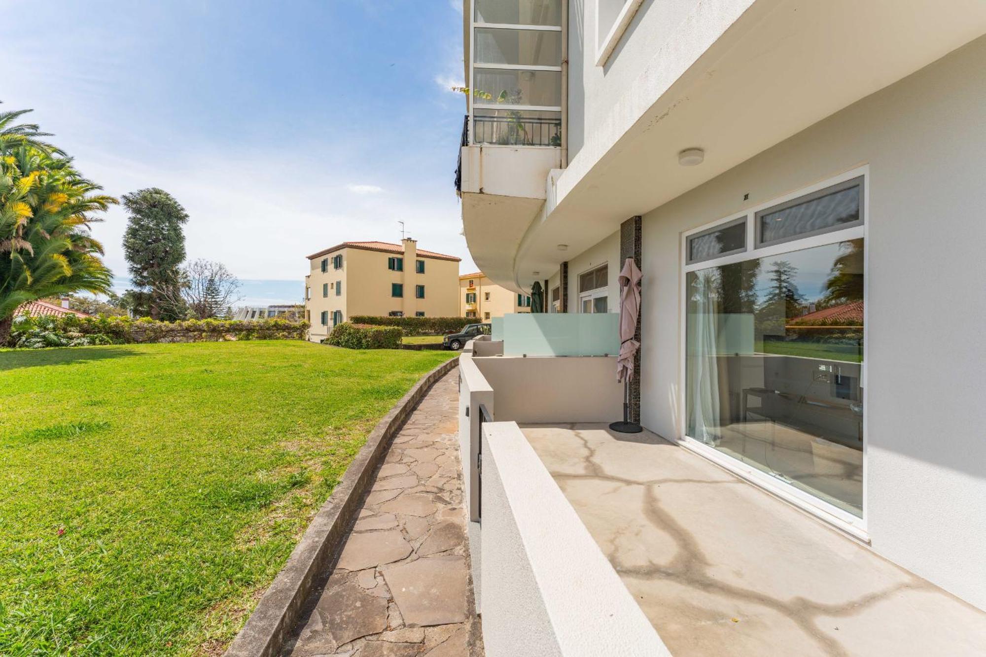 Flh Terrace Apartment