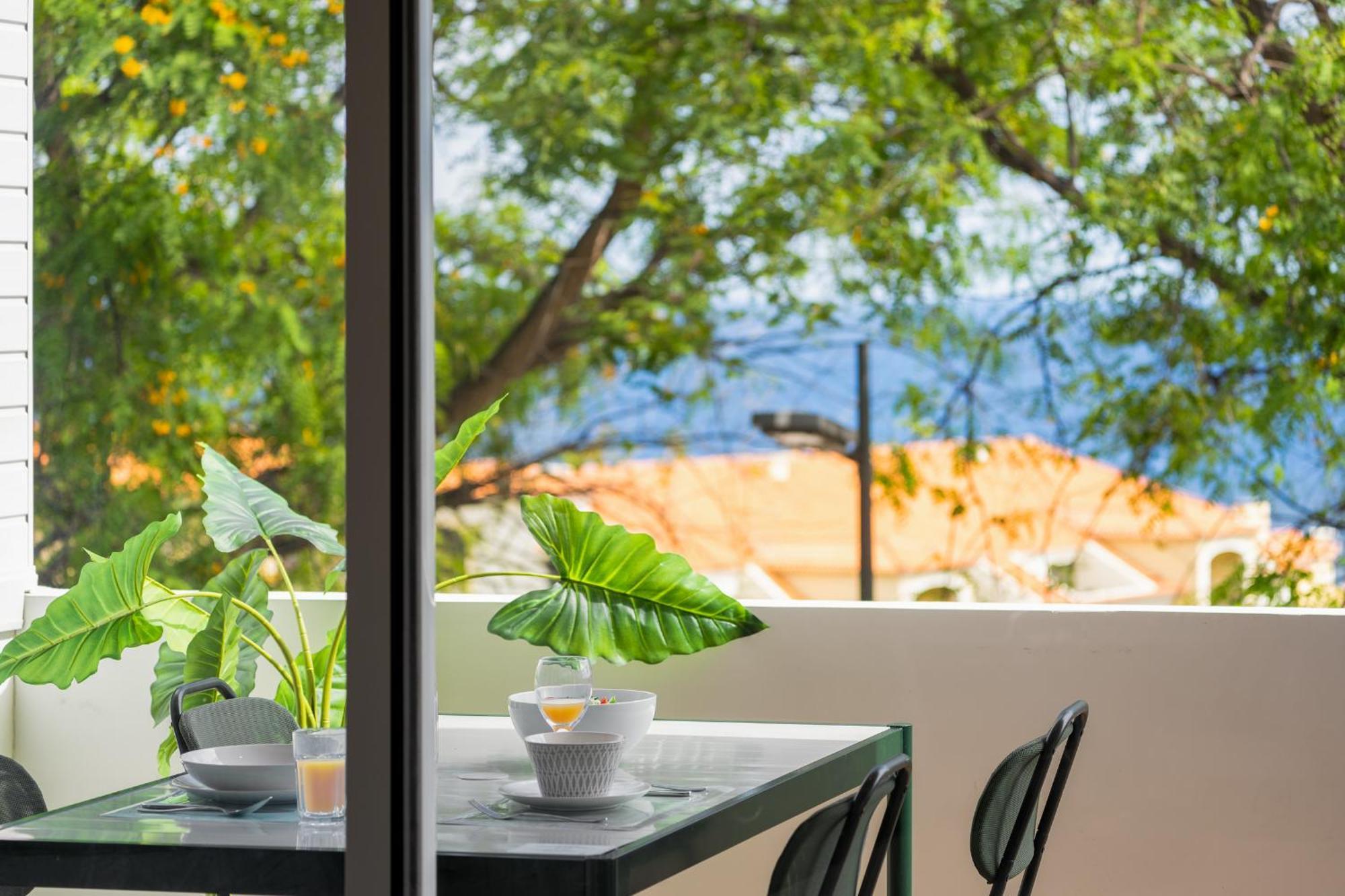 Lido Ii By An Island Apartamento Funchal (Madeira)