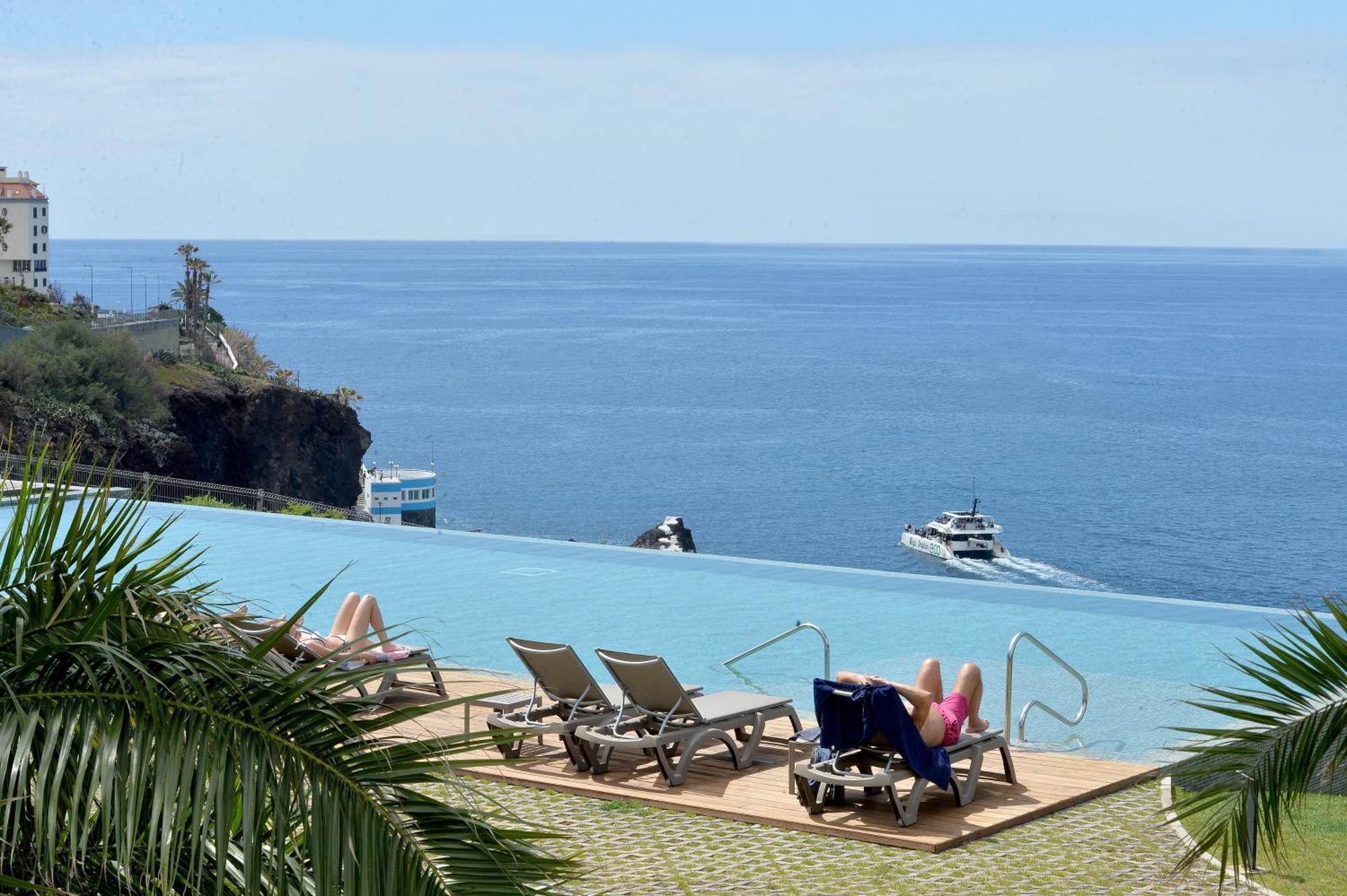 Acqua - Private Swimming Pool Apartamento Funchal (Madeira)