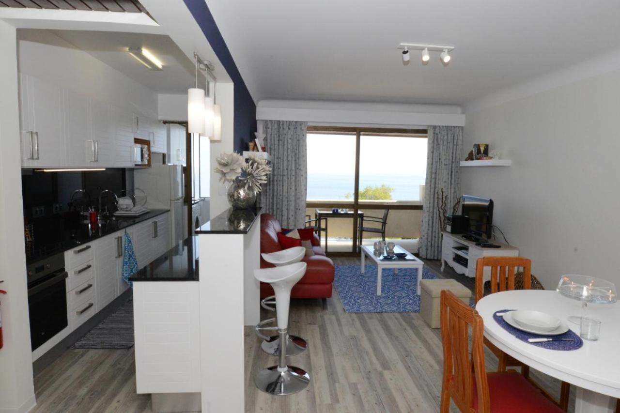 Sunny Getaway In Funchal Apartment