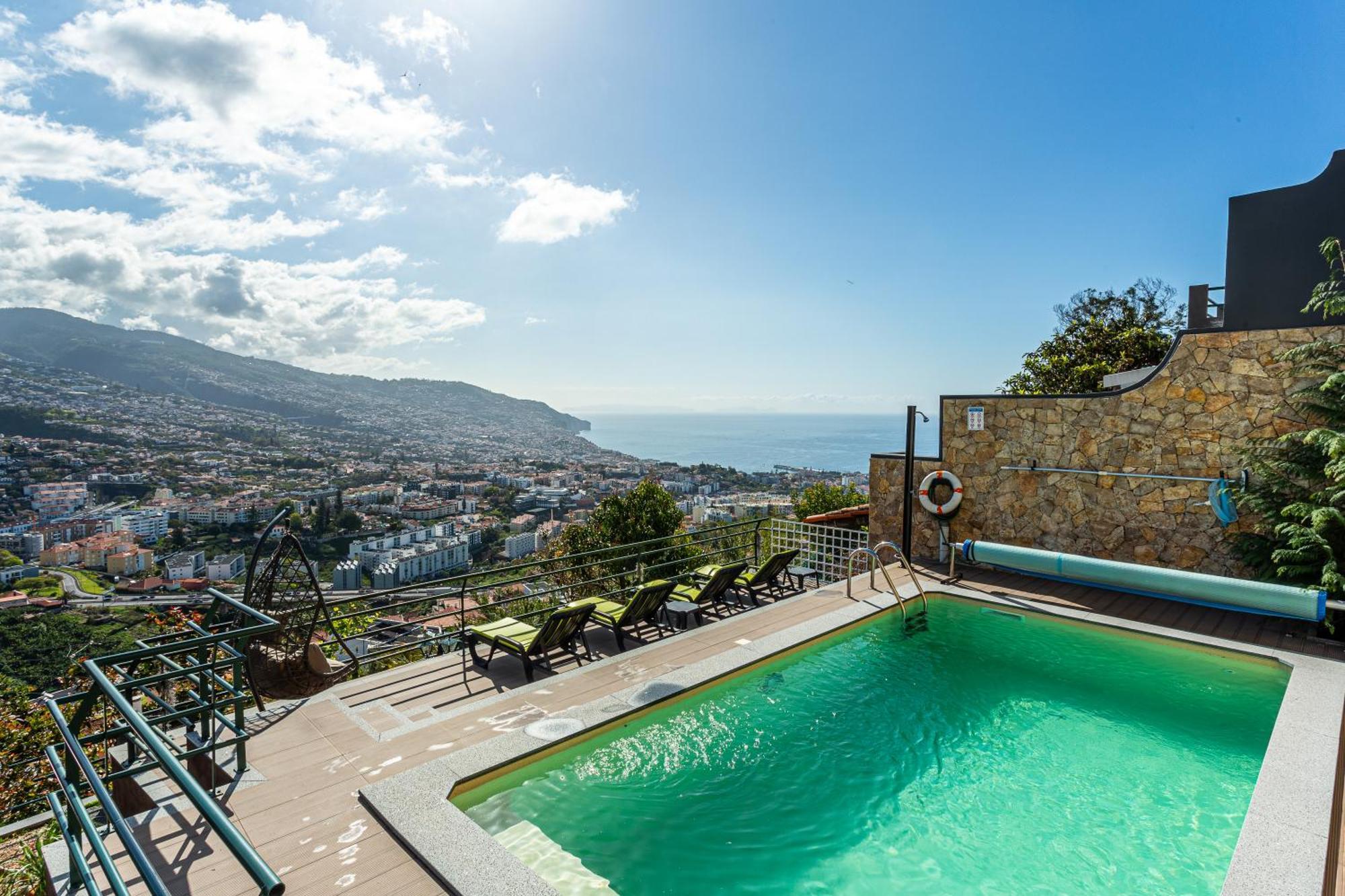 Casa Barcelos View *
