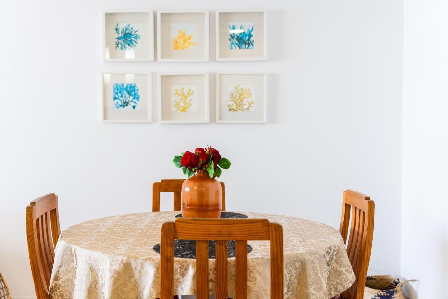 Sunny Getaway In Funchal Apartment