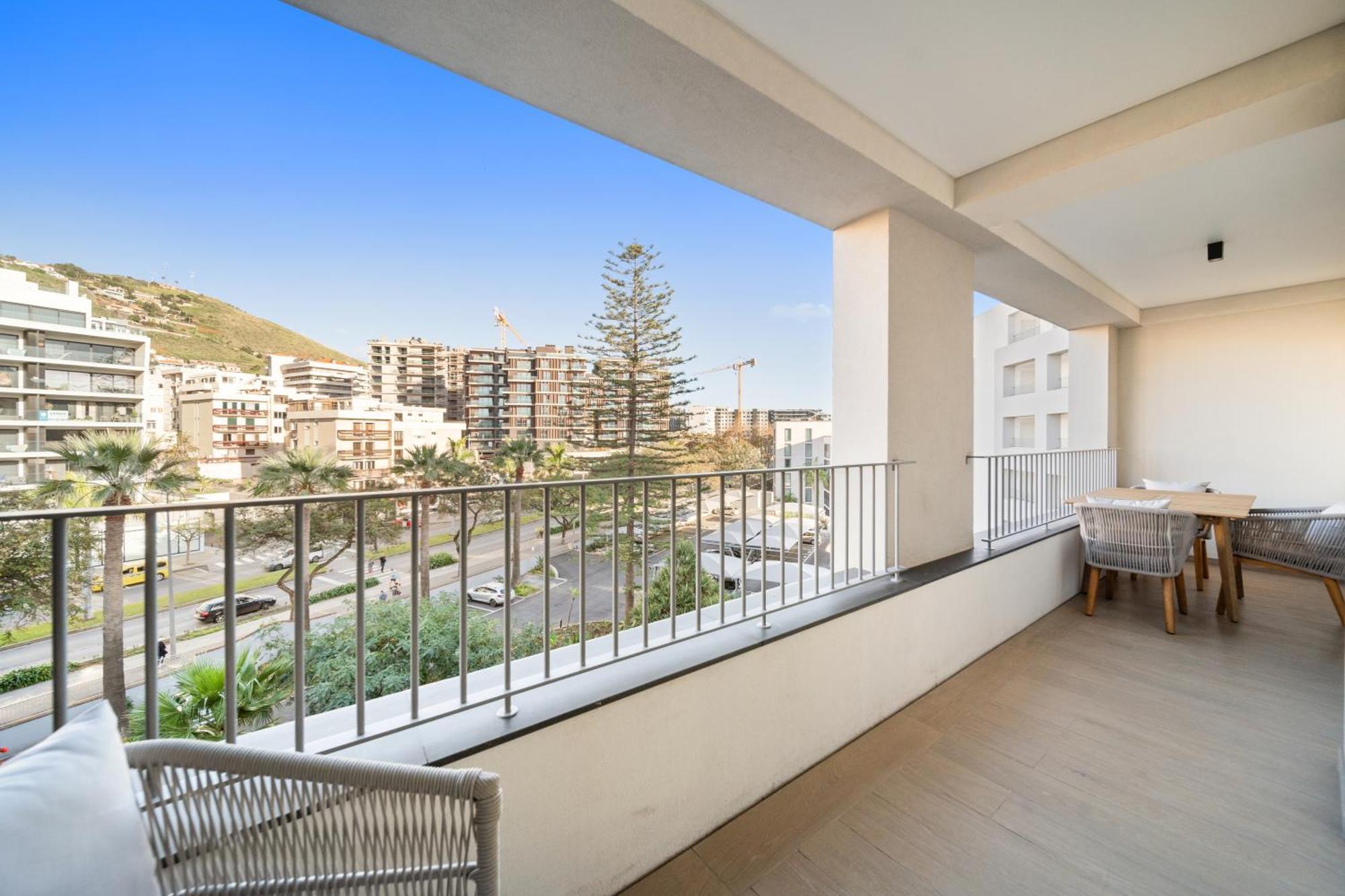 In-town Residences * Funchal (Madeira)