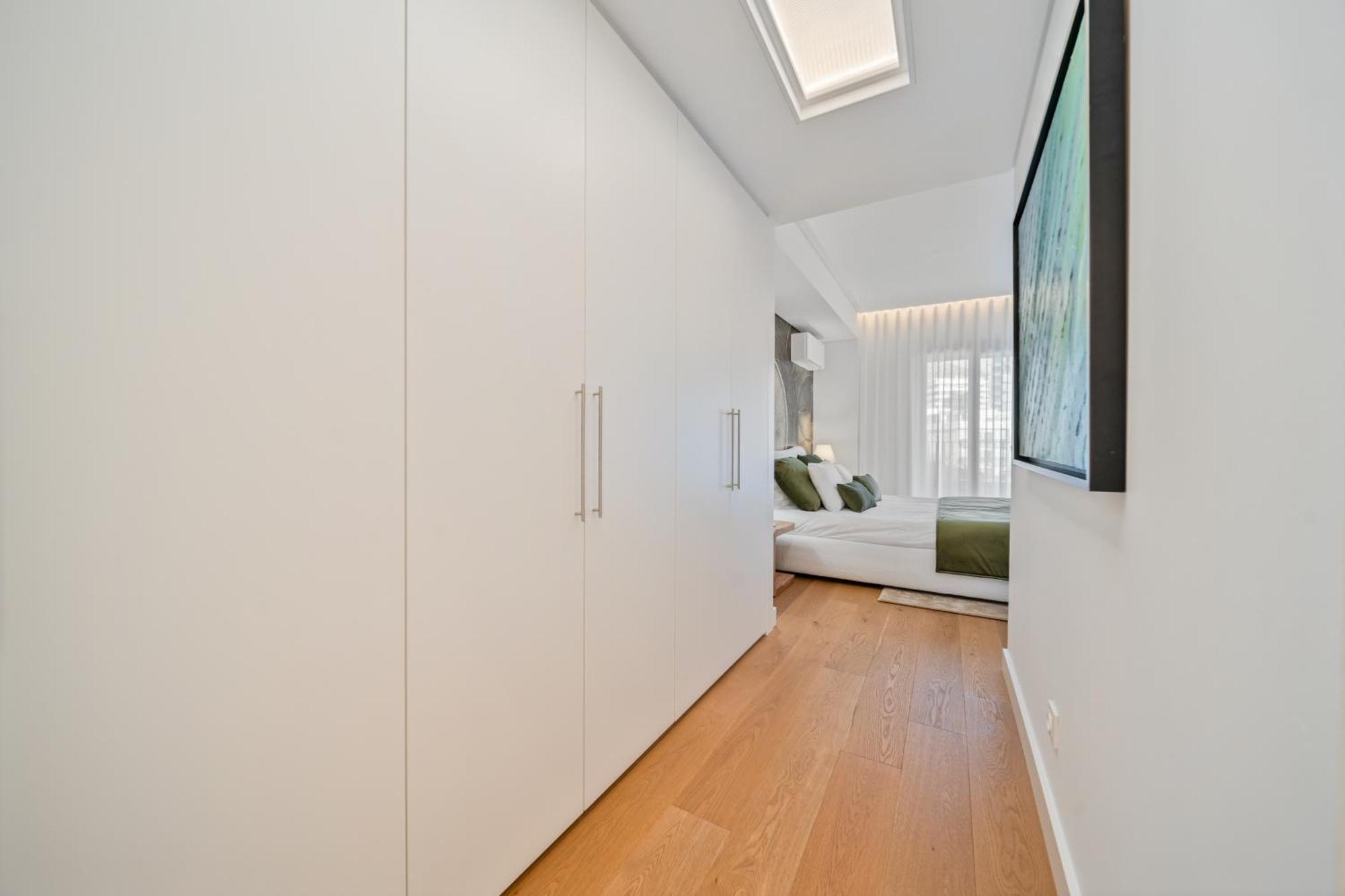 Apartment In-town Residences