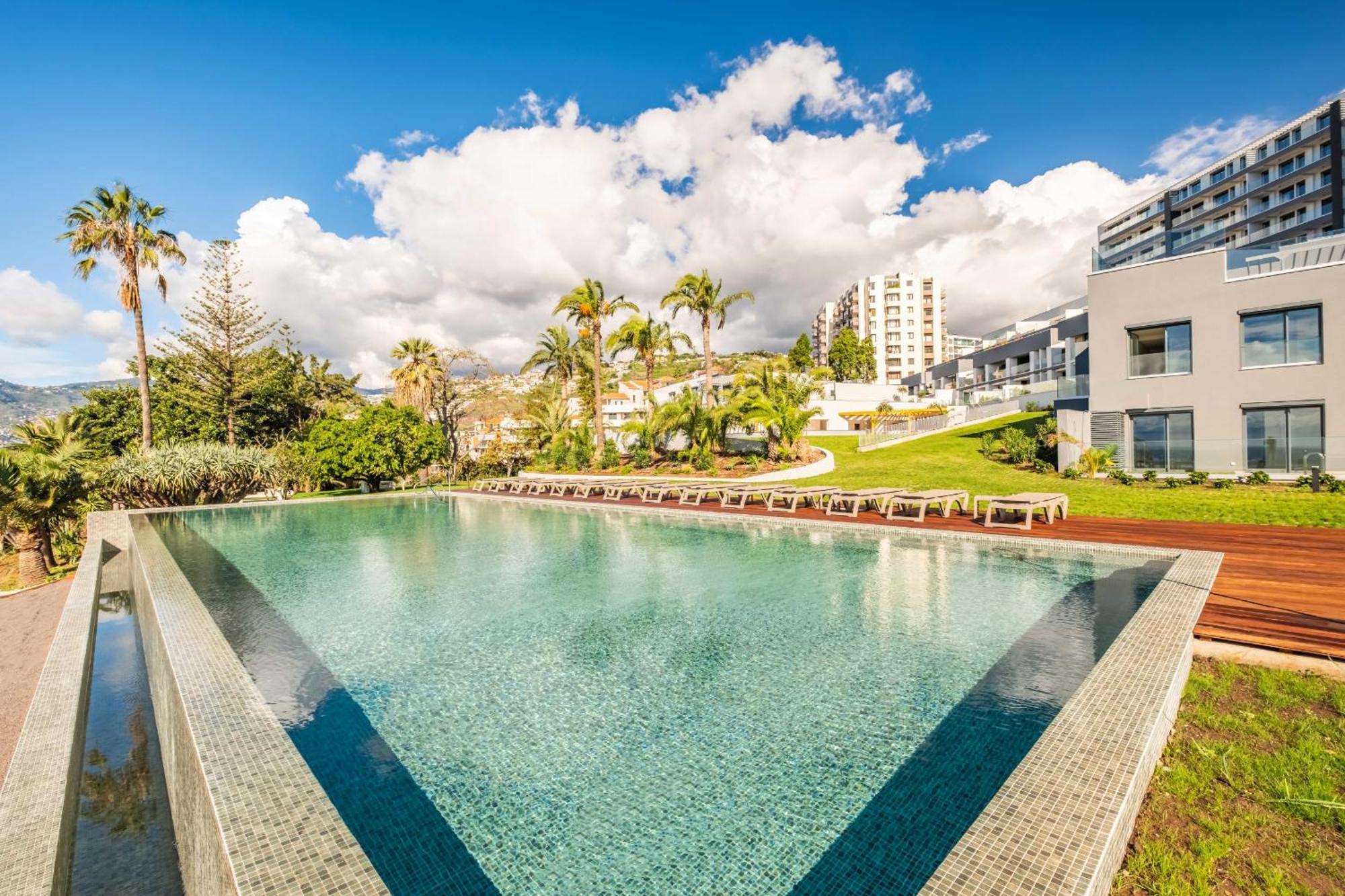 Ocean's Glow By Madeira Sun Travel Apartamento
