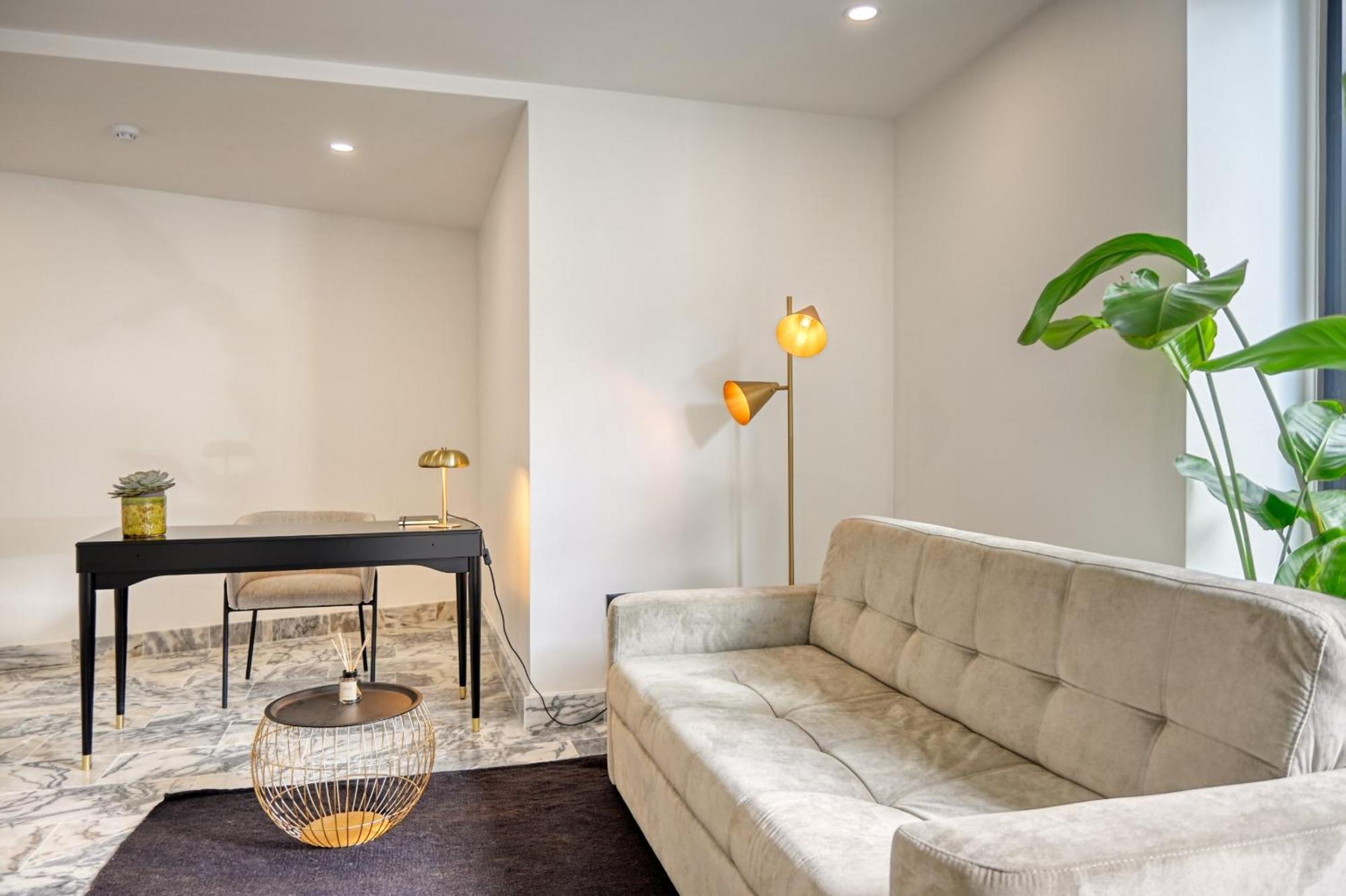 Apartment Bse15 1b, A In Madeira