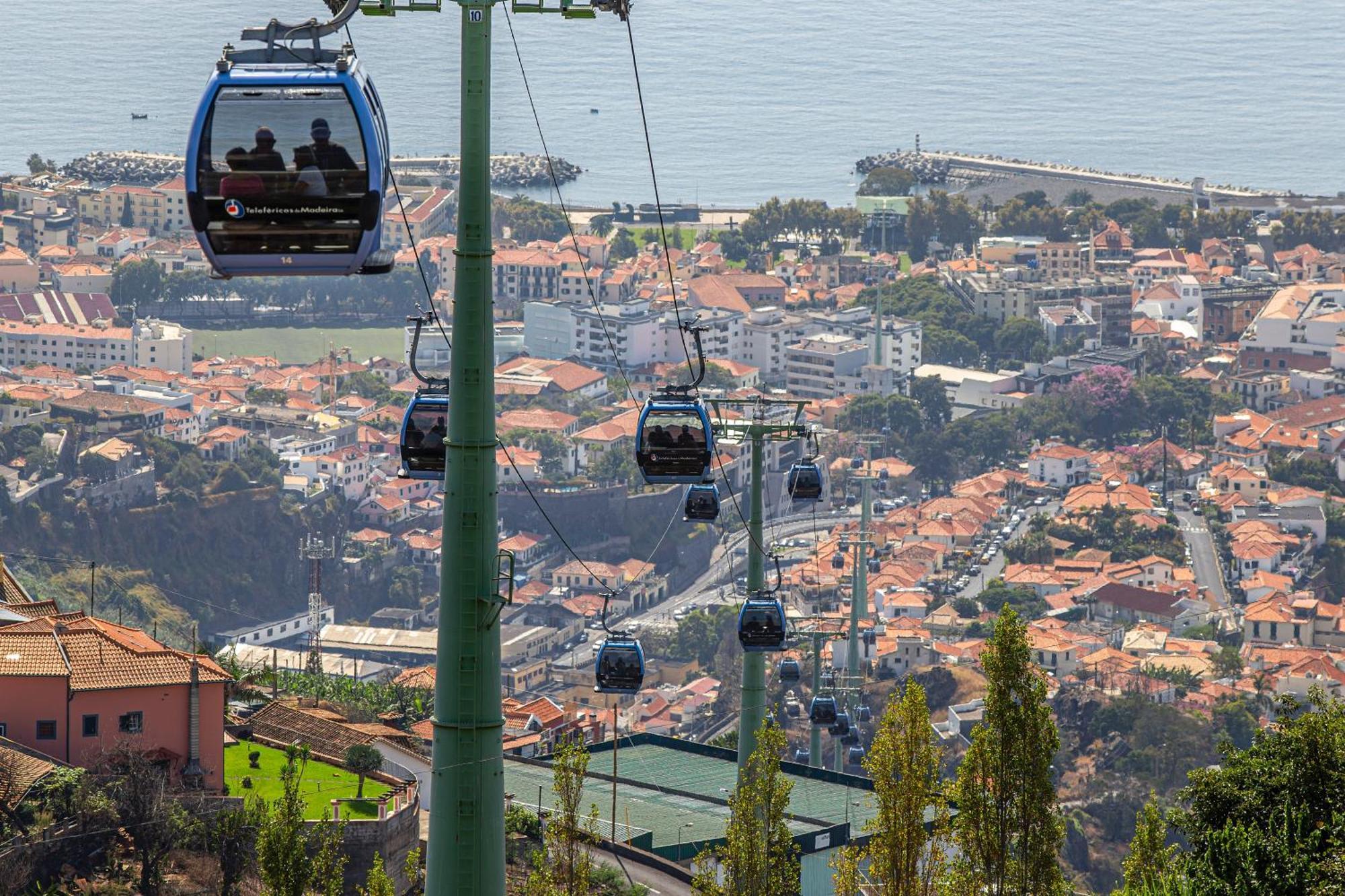 Ourmadeira - Oceanbreeze, Seaview Apartment Funchal (Madeira)
