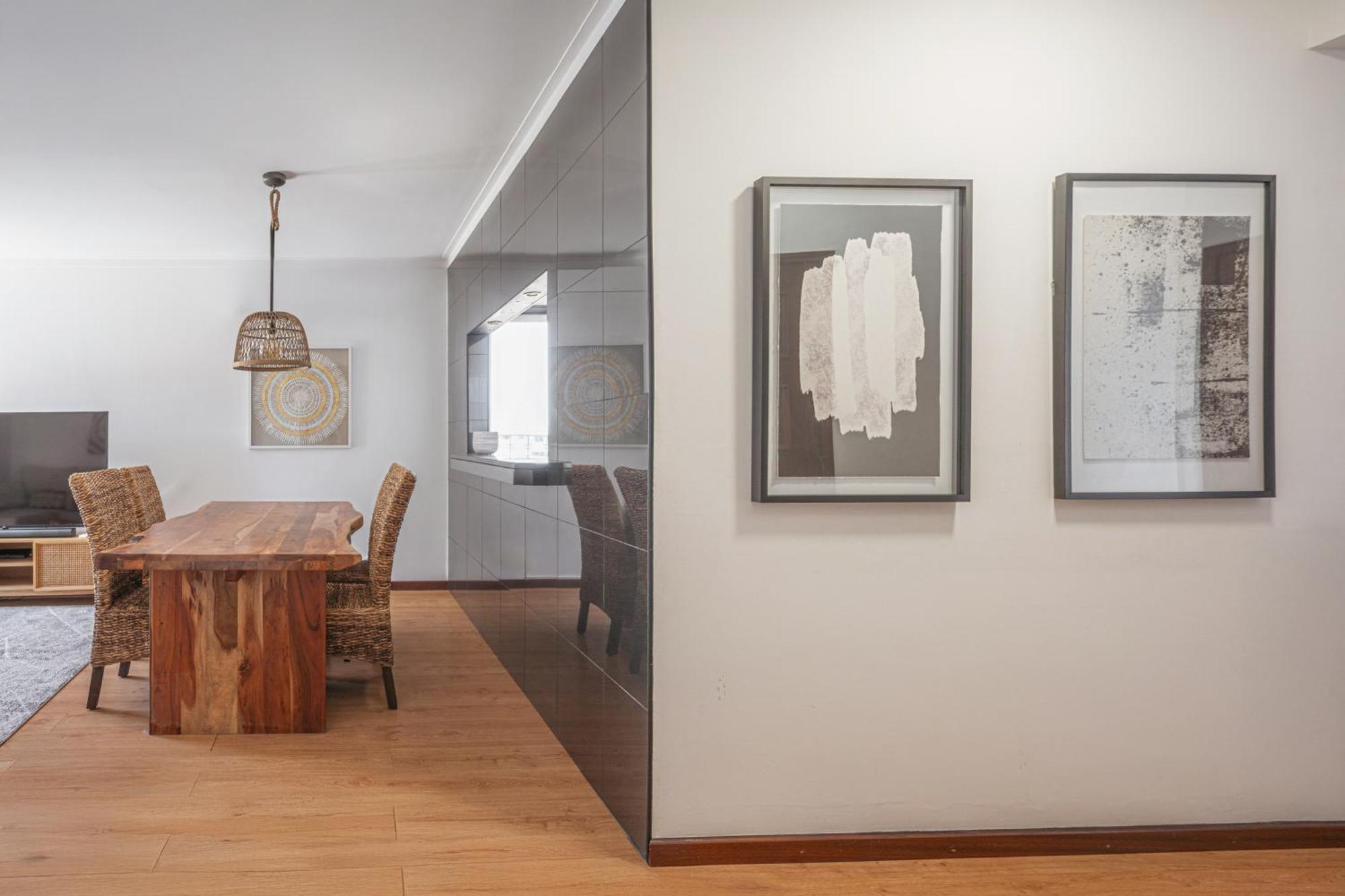 Portola Penthouse By Ymr *