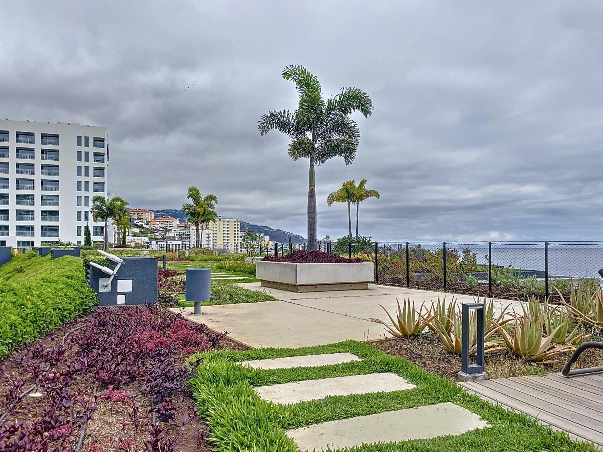 Monumental Sea&sky By Atlantic Funchal (Madeira)