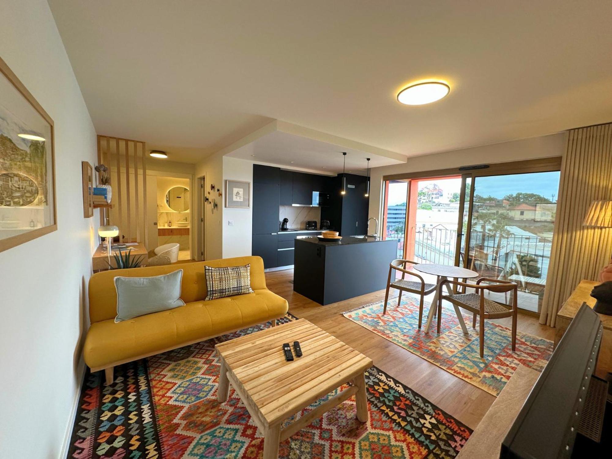 Apartment Colours By Madeira *