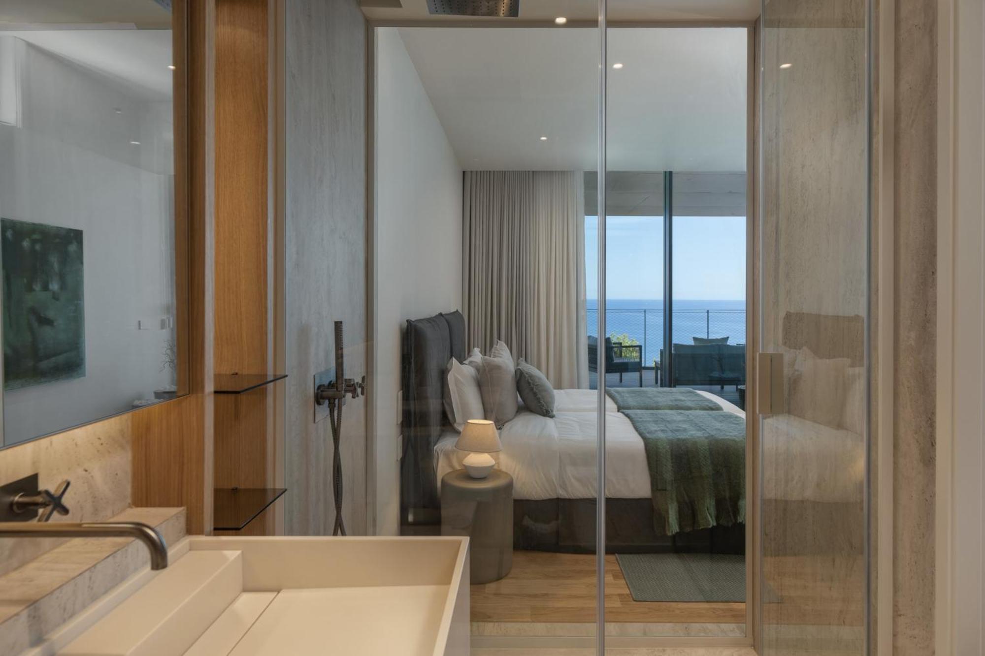 Savoy Monumentalis V A Retreat In An Icon Of Luxury Funchal (Madeira)