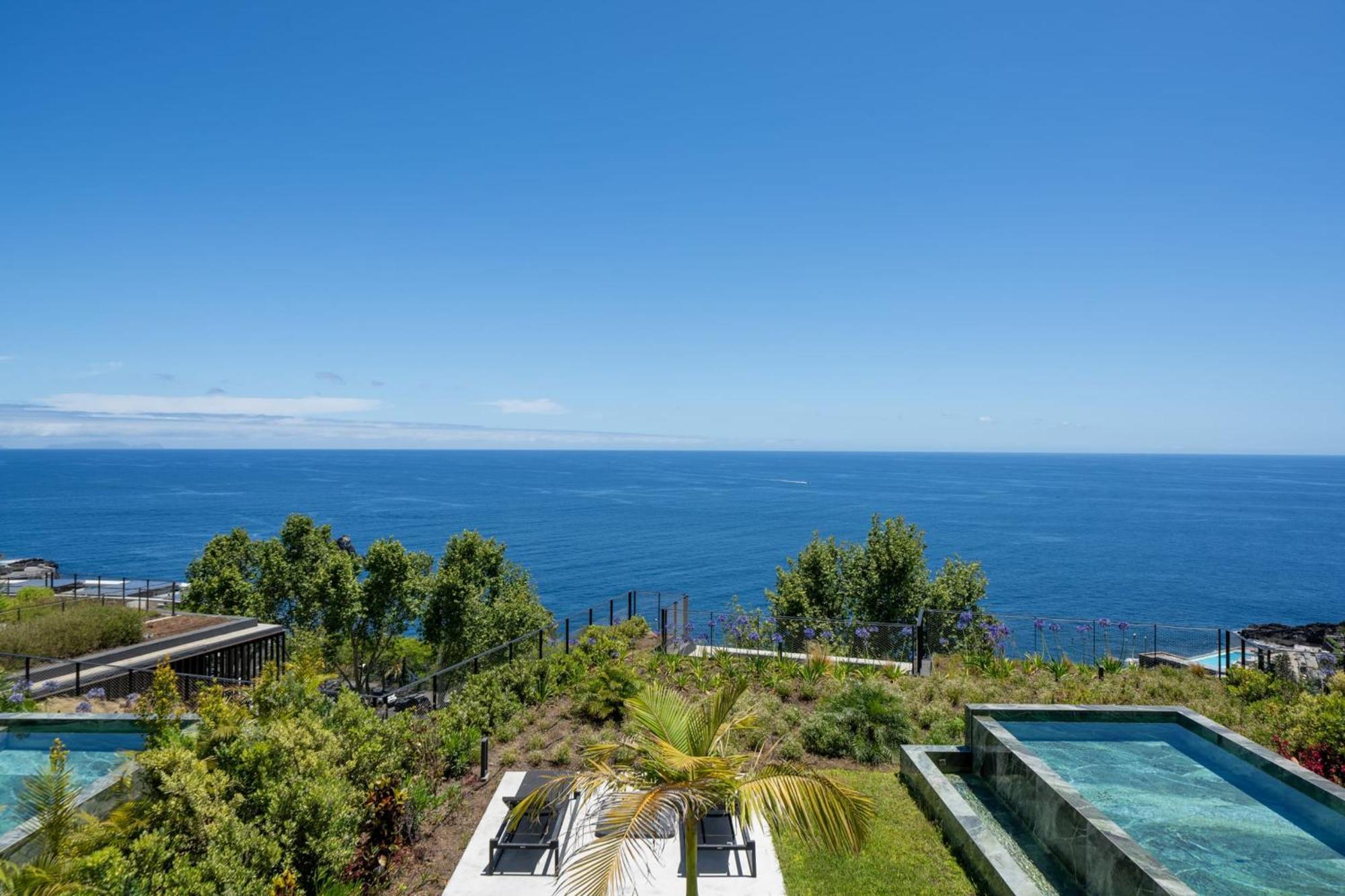 Savoy Monumentalis V A Retreat In An Icon Of Luxury Apartamento