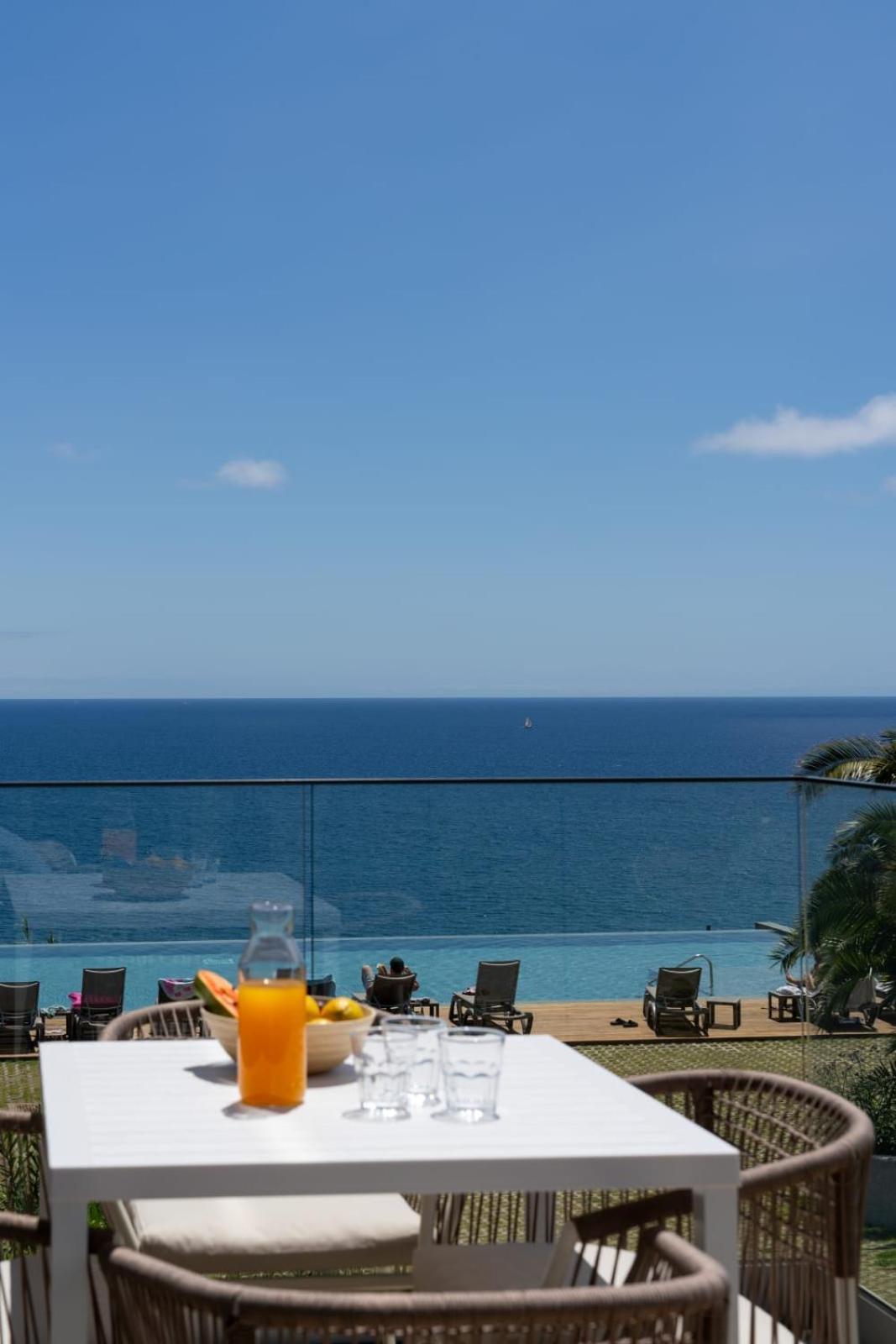 Acqua Viii Sea View And Pool * Funchal (Madeira)