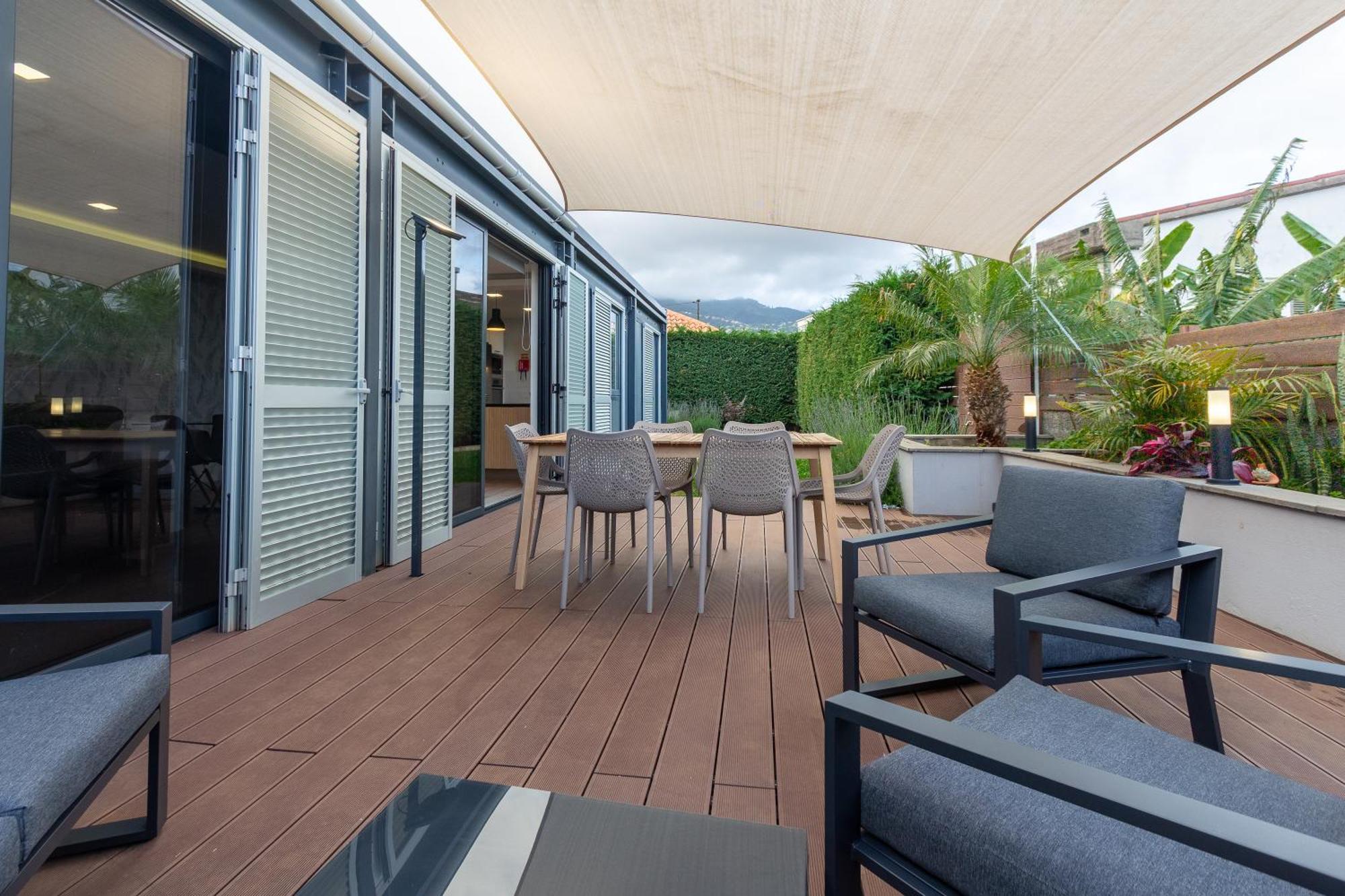The Jolie - A Retreat In The Funchal (Madeira)