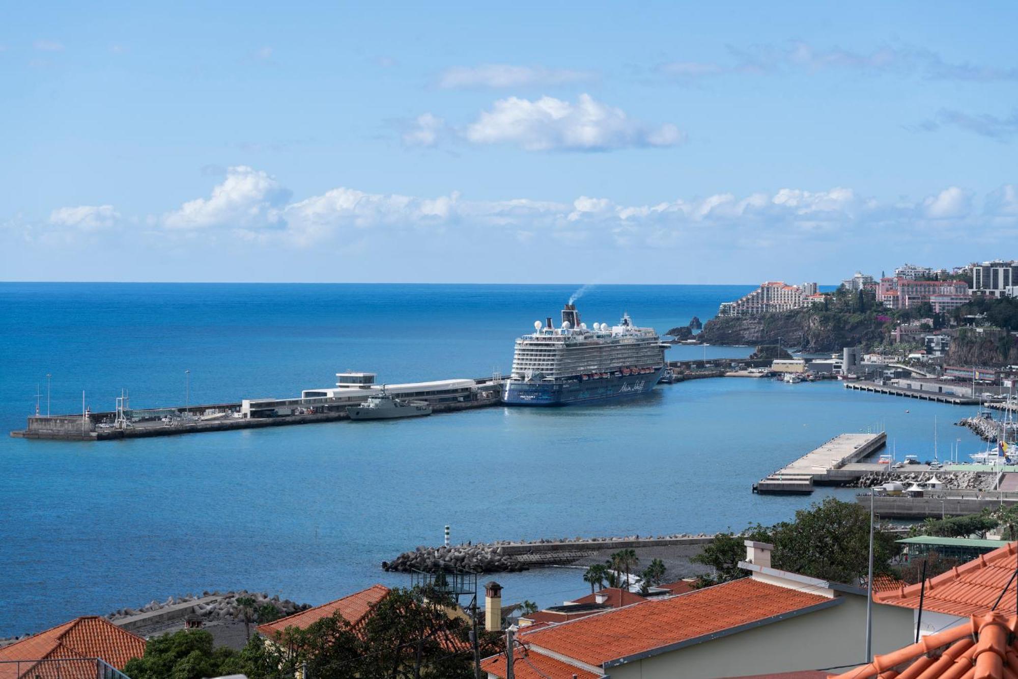 Eden By Lovelystay * Funchal (Madeira)