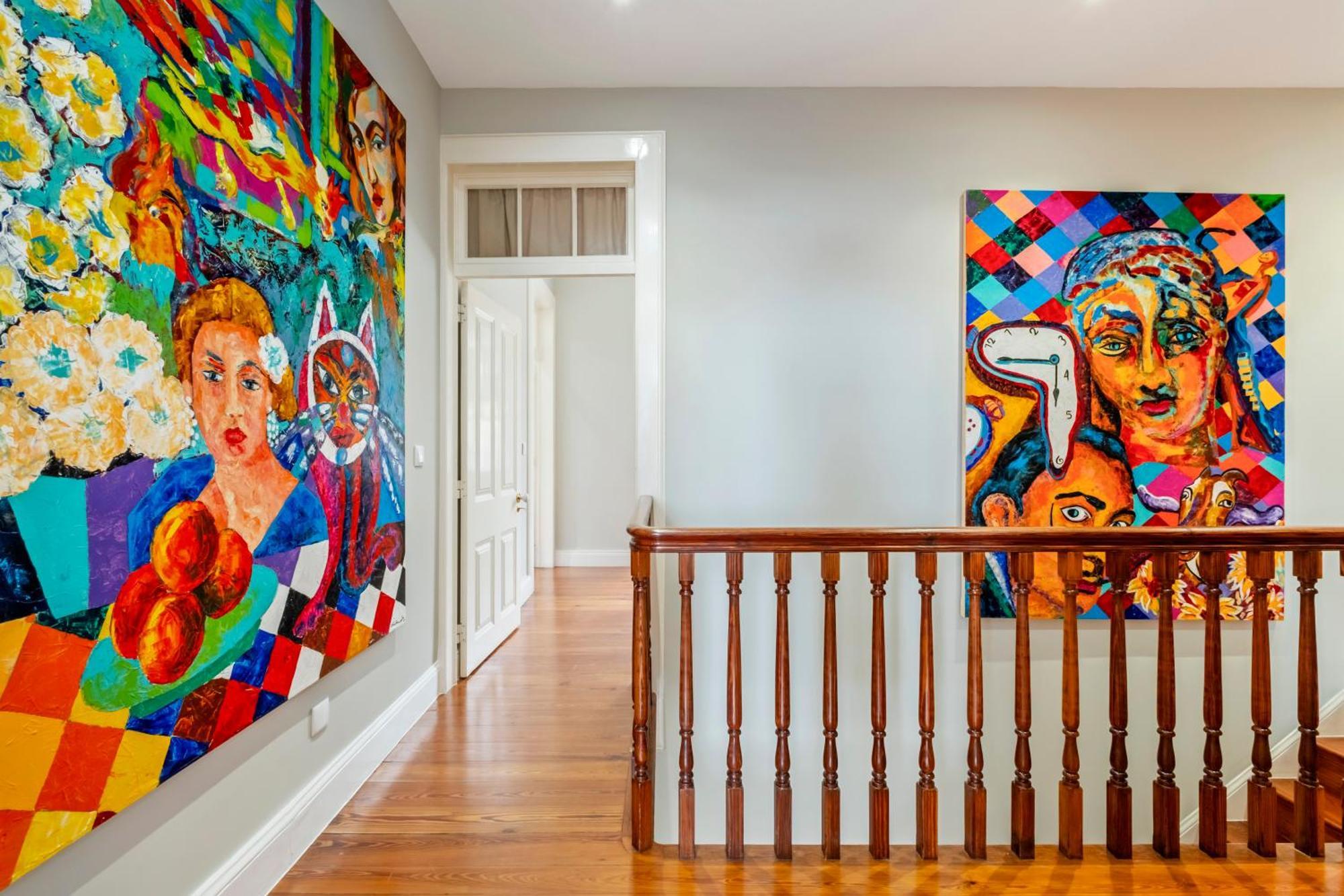Til Gallery *