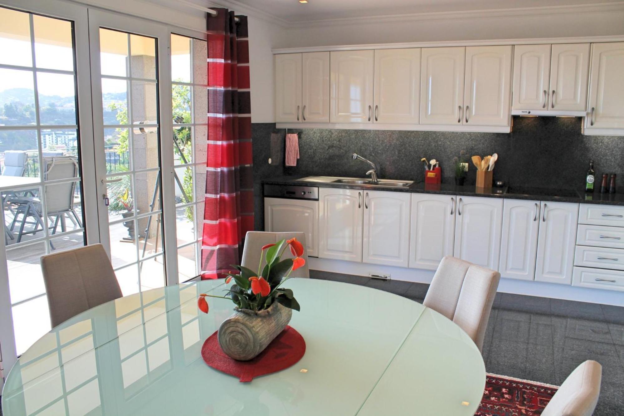 Villa Magnificent Luzia 5 Bedrooms Sea Views Pool Table *