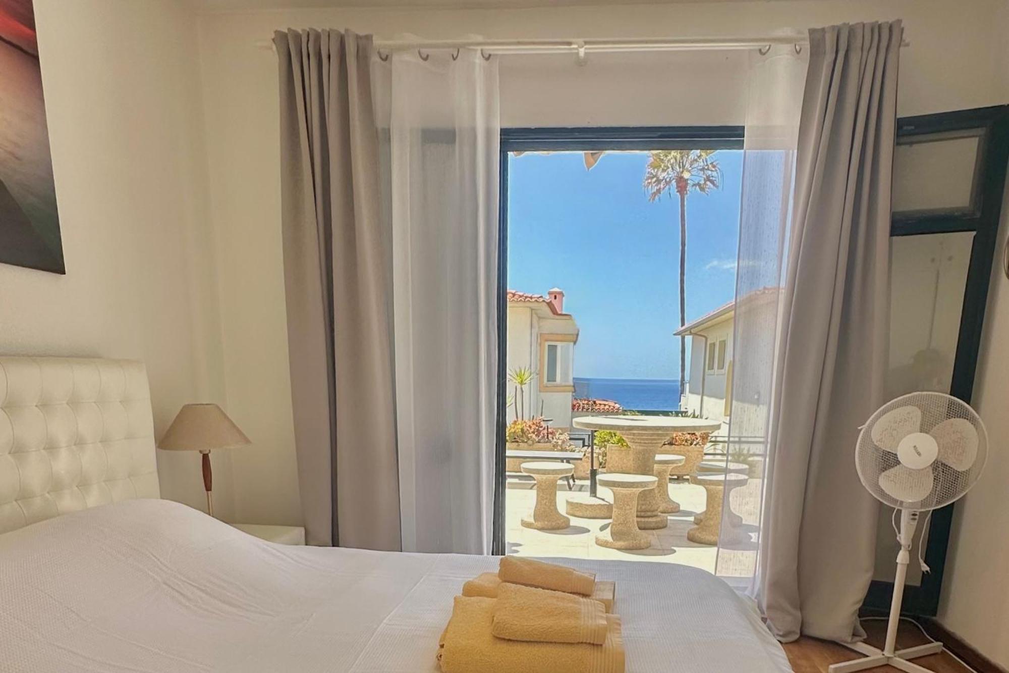 Apartment Varandas Do Sol - Private Sun Terrace Close To Natural Pools & Praia Formosa Funchal (Madeira)