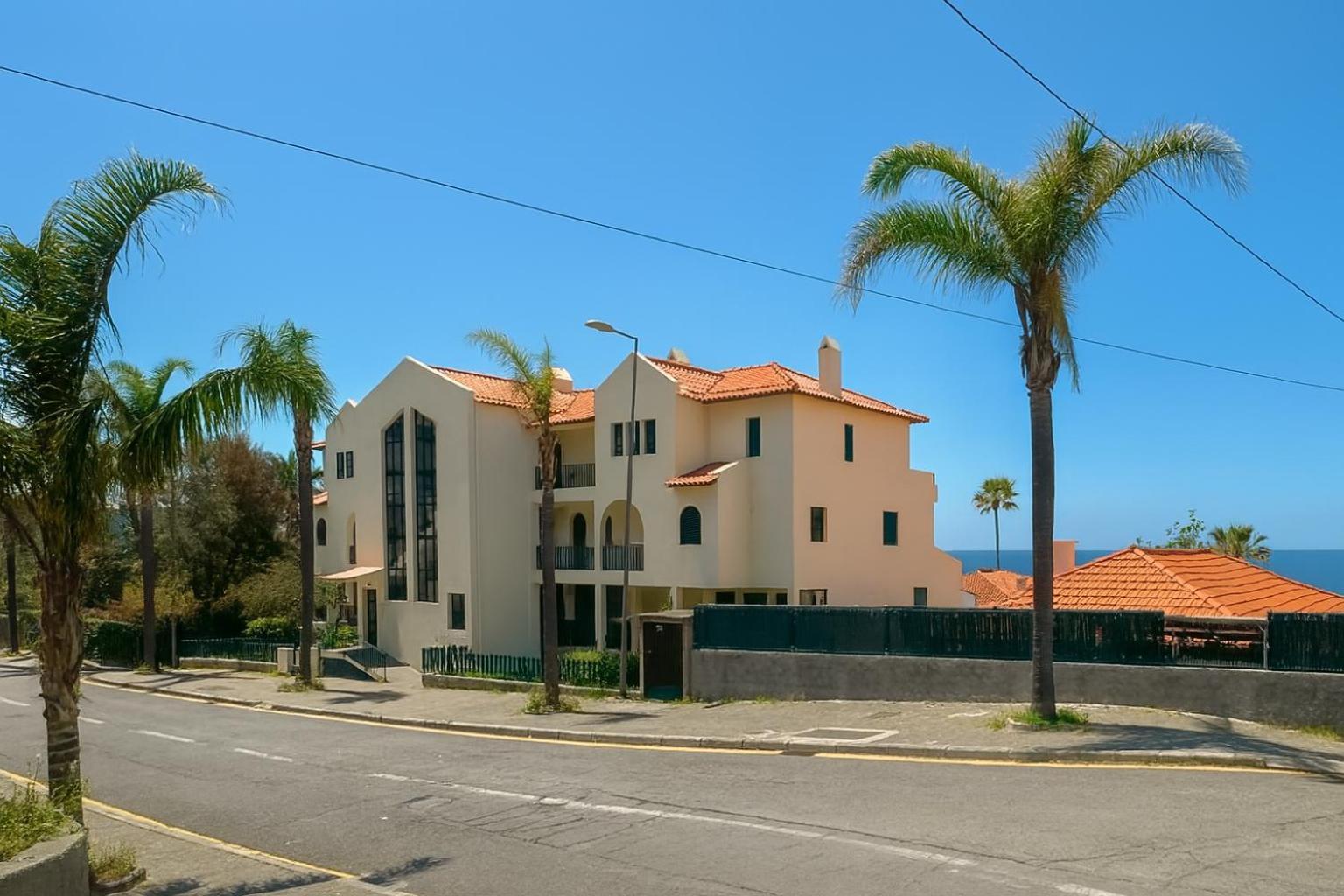 Varandas Do Sol - Private Sun Terrace Close To Natural Pools & Praia Formosa Funchal (Madeira)