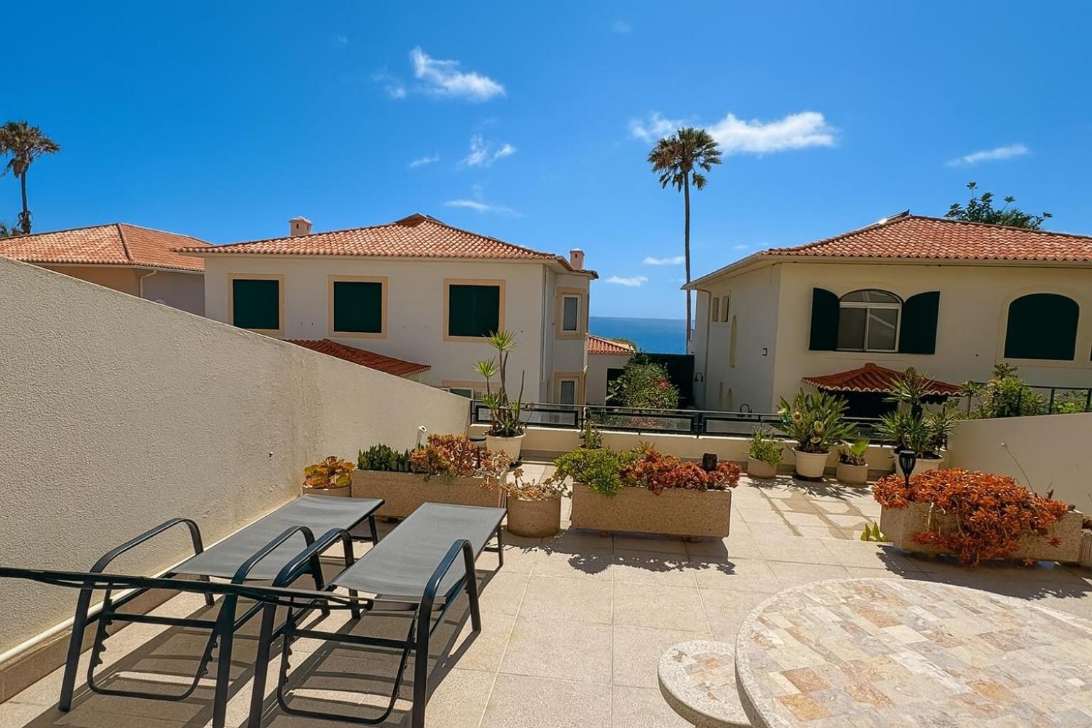 Varandas Do Sol - Private Sun Terrace Close To Natural Pools & Praia Formosa Funchal (Madeira)