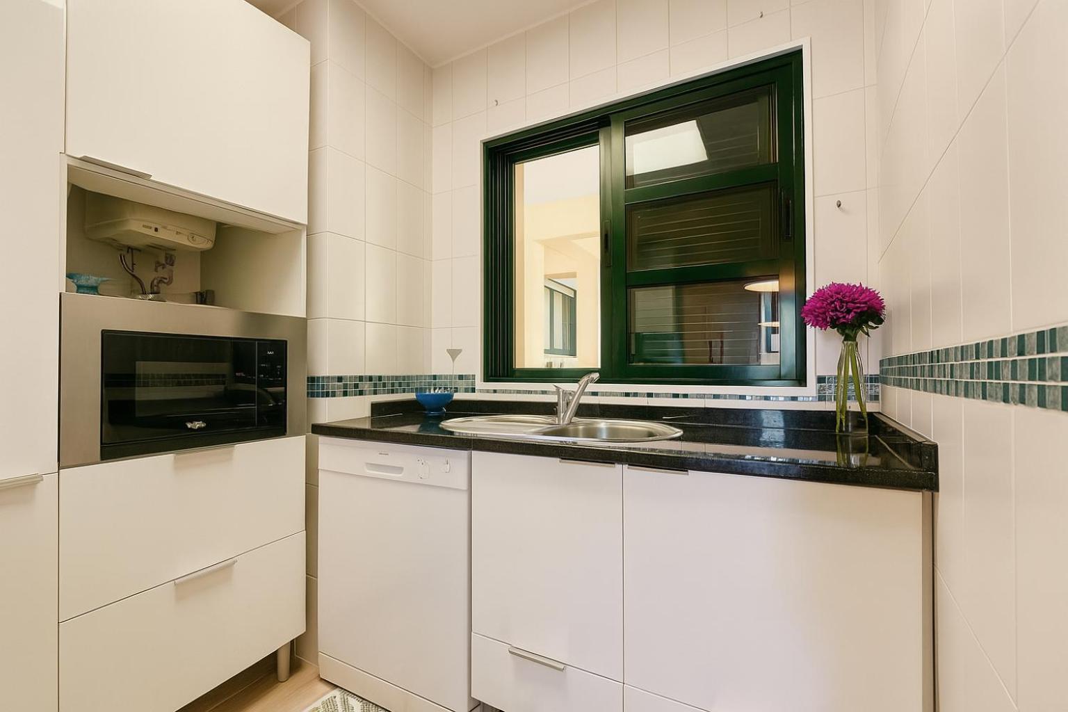 Varandas Do Sol - Private Sun Terrace Close To Natural Pools & Praia Formosa Apartment *
