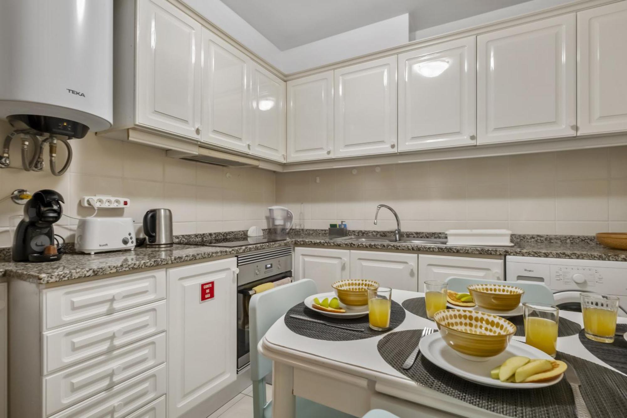 Appartement Netos - By Wehost *