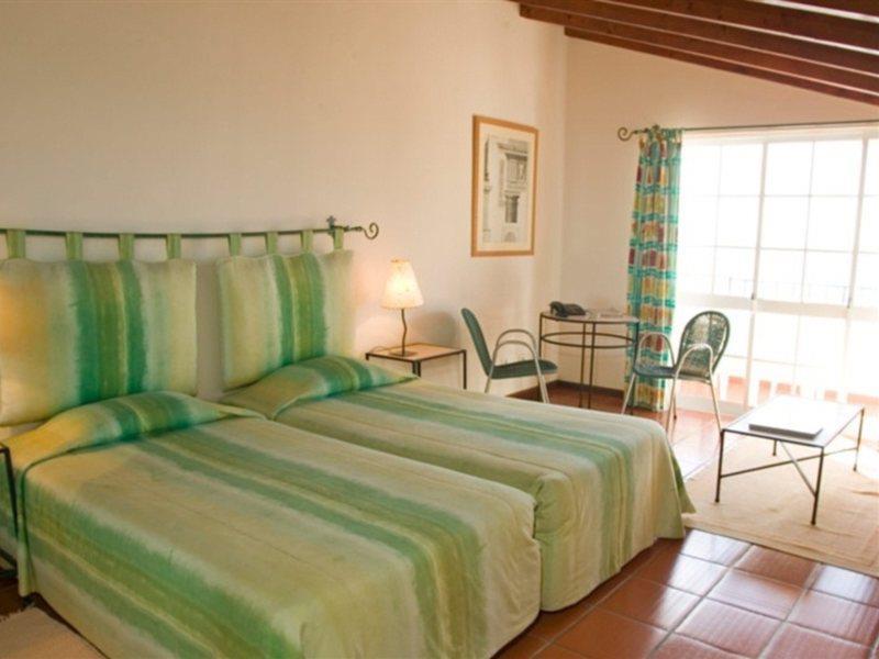 Quinta Mae Dos Homens Aparthotel
