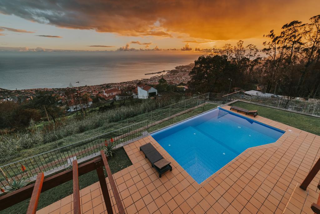 Ocean View Villa *