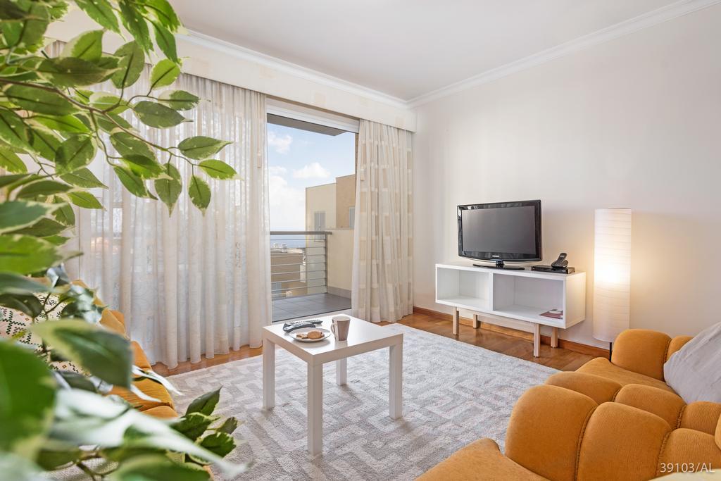 Apartment Casa Branca Iii By An Island Apart Funchal (Madeira)