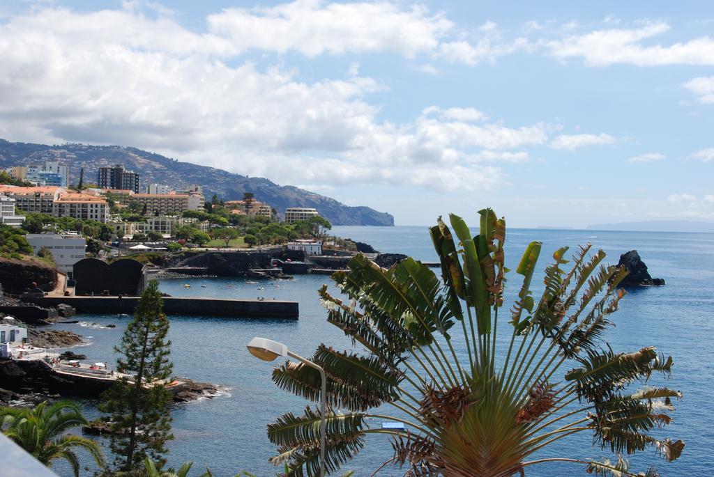 Do Mar Funchal (Madeira)